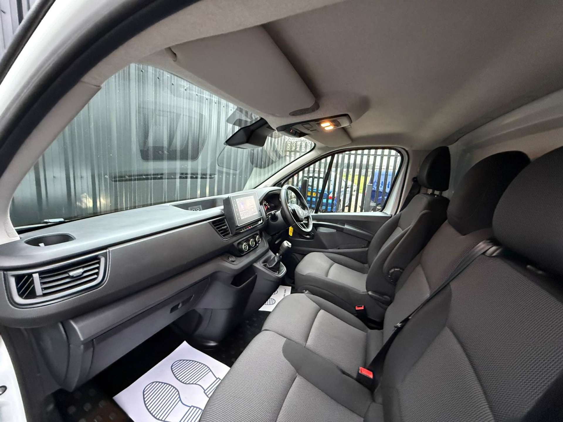 RENAULT TRAFIC 2.0 SL28 Business+ Blue dCi #26