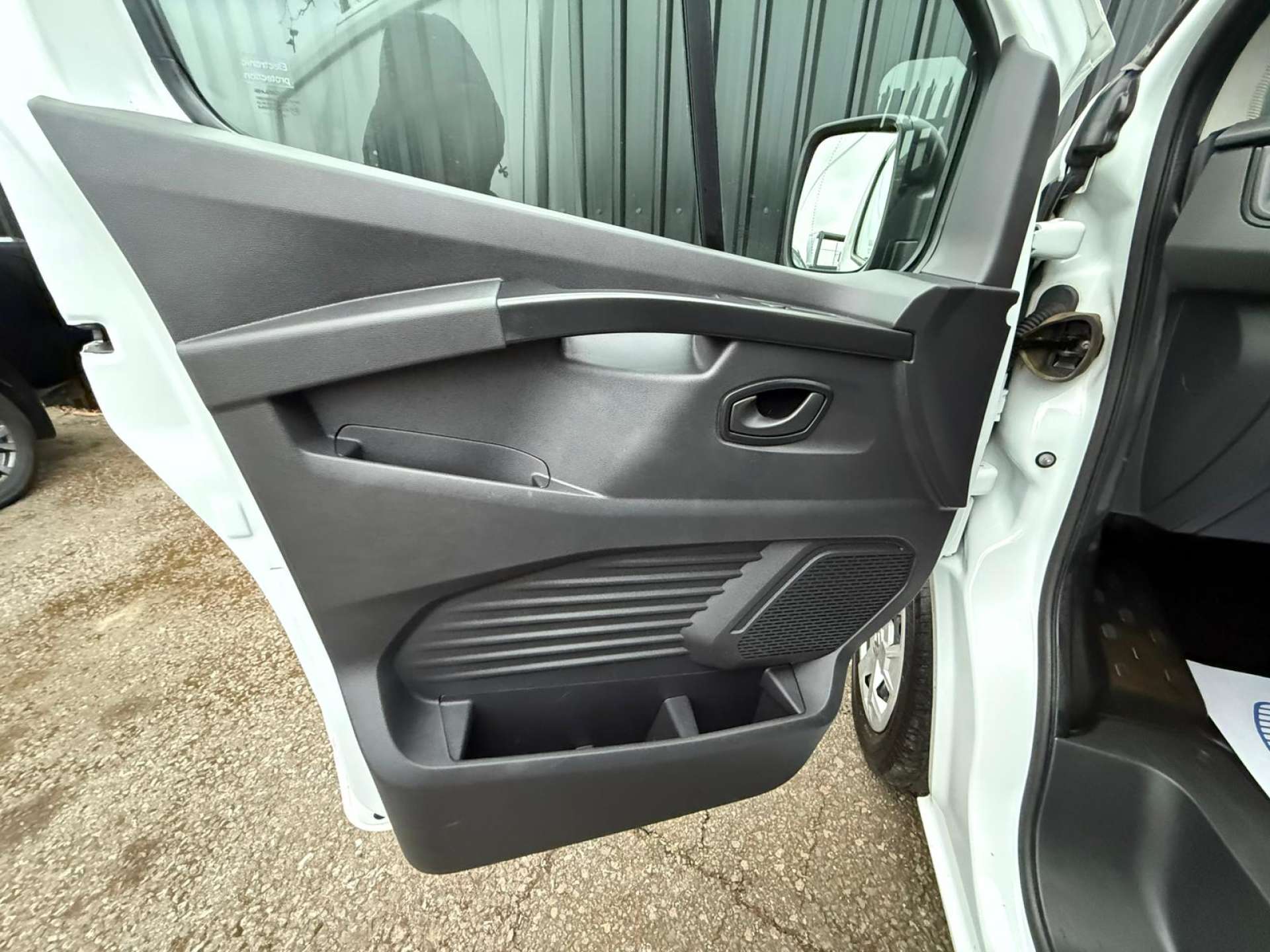 RENAULT TRAFIC 2.0 SL28 Business+ Blue dCi #28