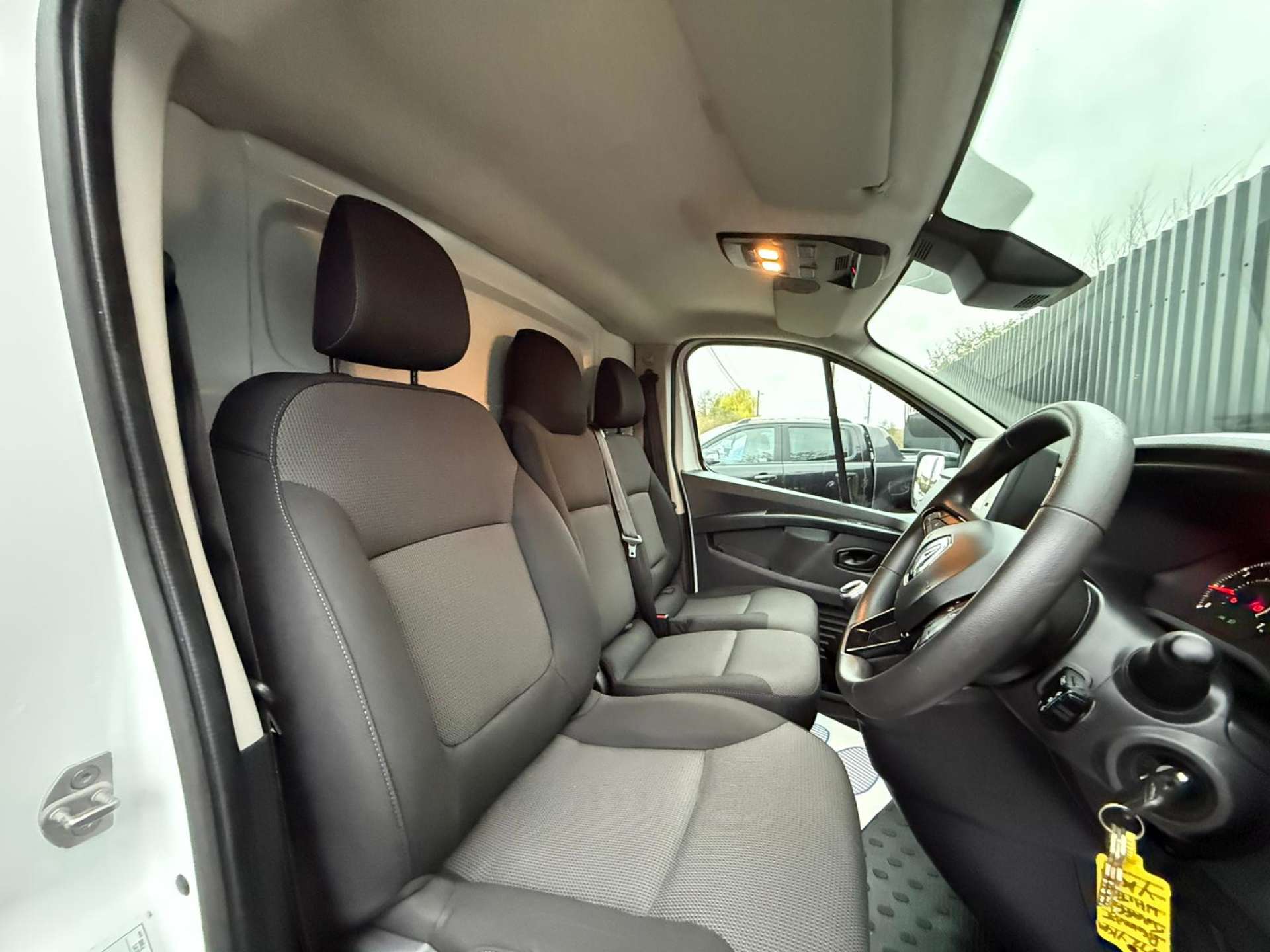 RENAULT TRAFIC 2.0 SL28 Business+ Blue dCi #33