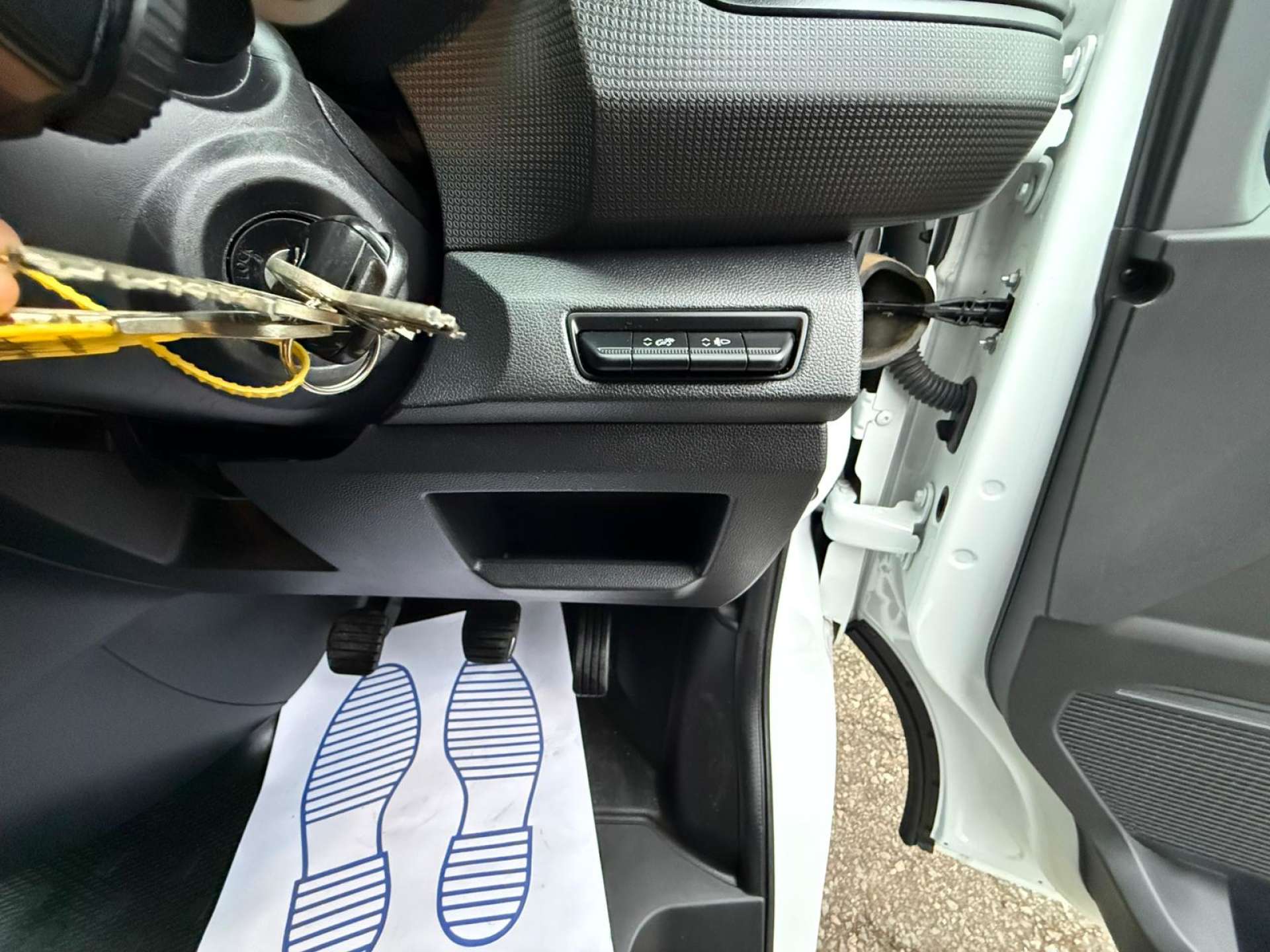 RENAULT TRAFIC 2.0 SL28 Business+ Blue dCi #42