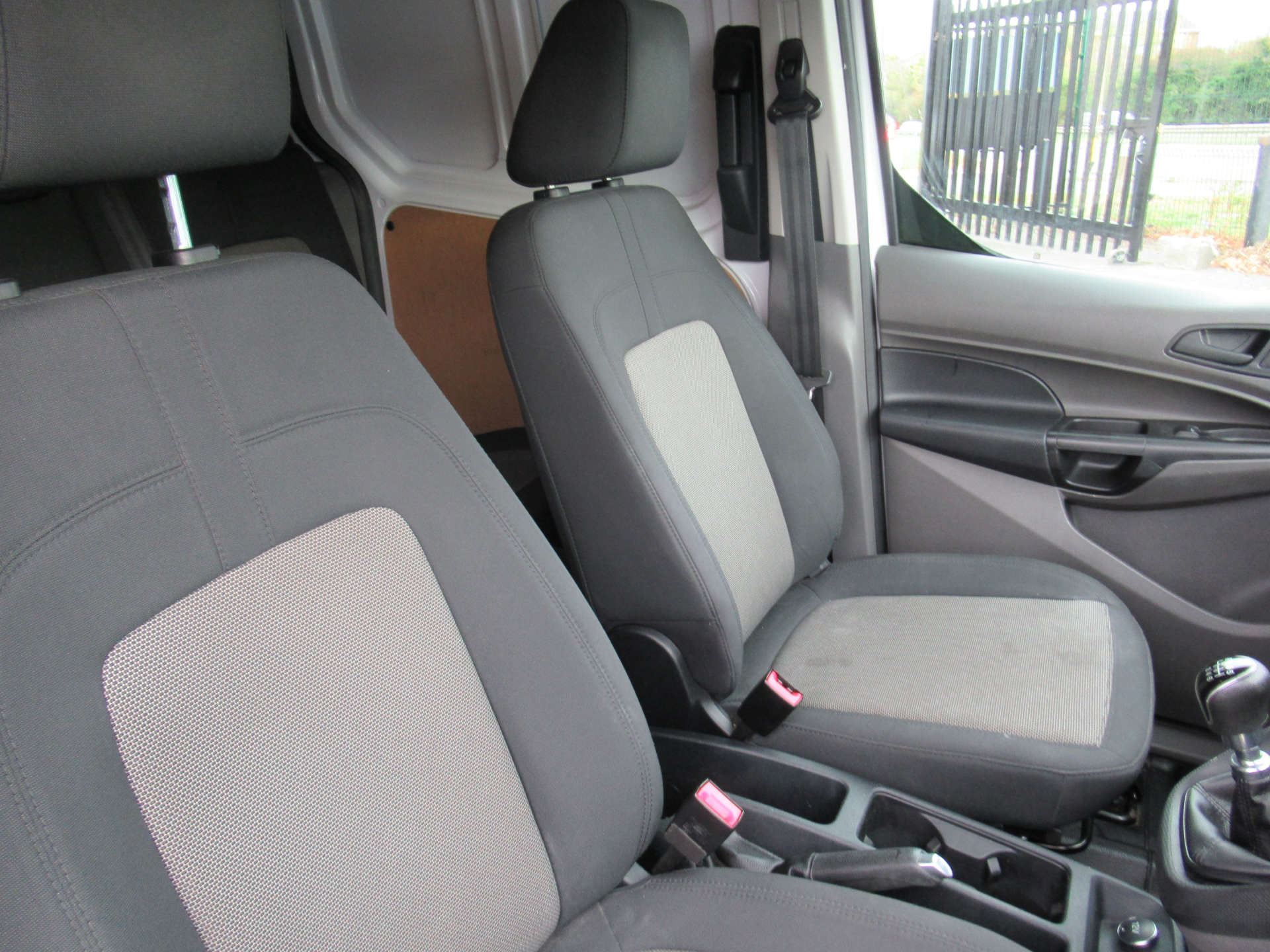 FORD TRANSIT CONNECT 1.5 Transit Connect 230 Base TDCi 5 seater crew van #16