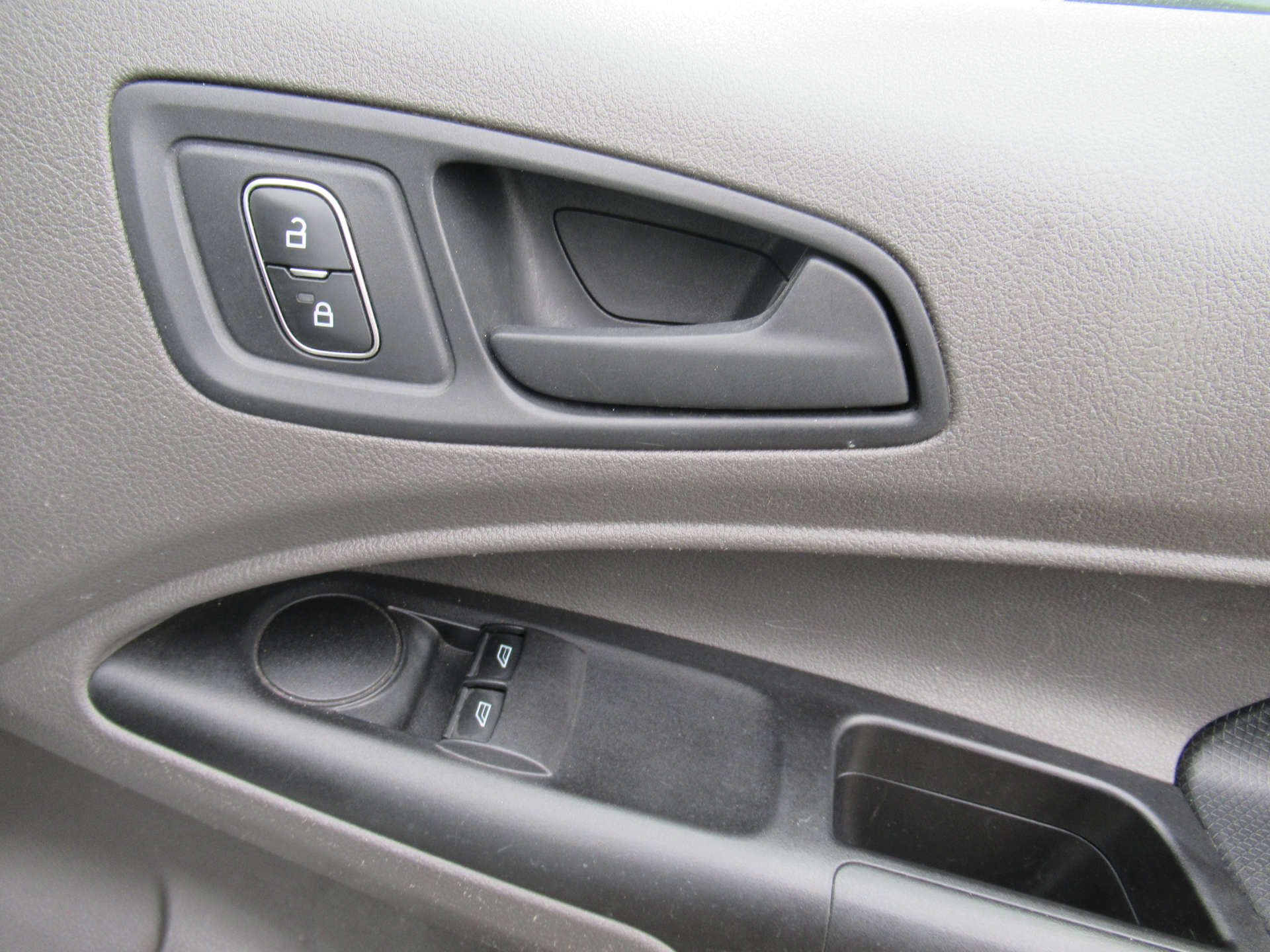 FORD TRANSIT CONNECT 1.5 Transit Connect 230 Base TDCi 5 seater crew van #24