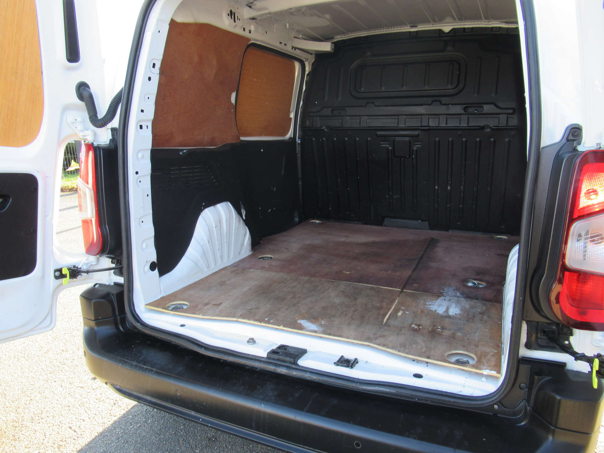 VAUXHALL COMBO 1.5 Combo 2300 Dynamic TD #10