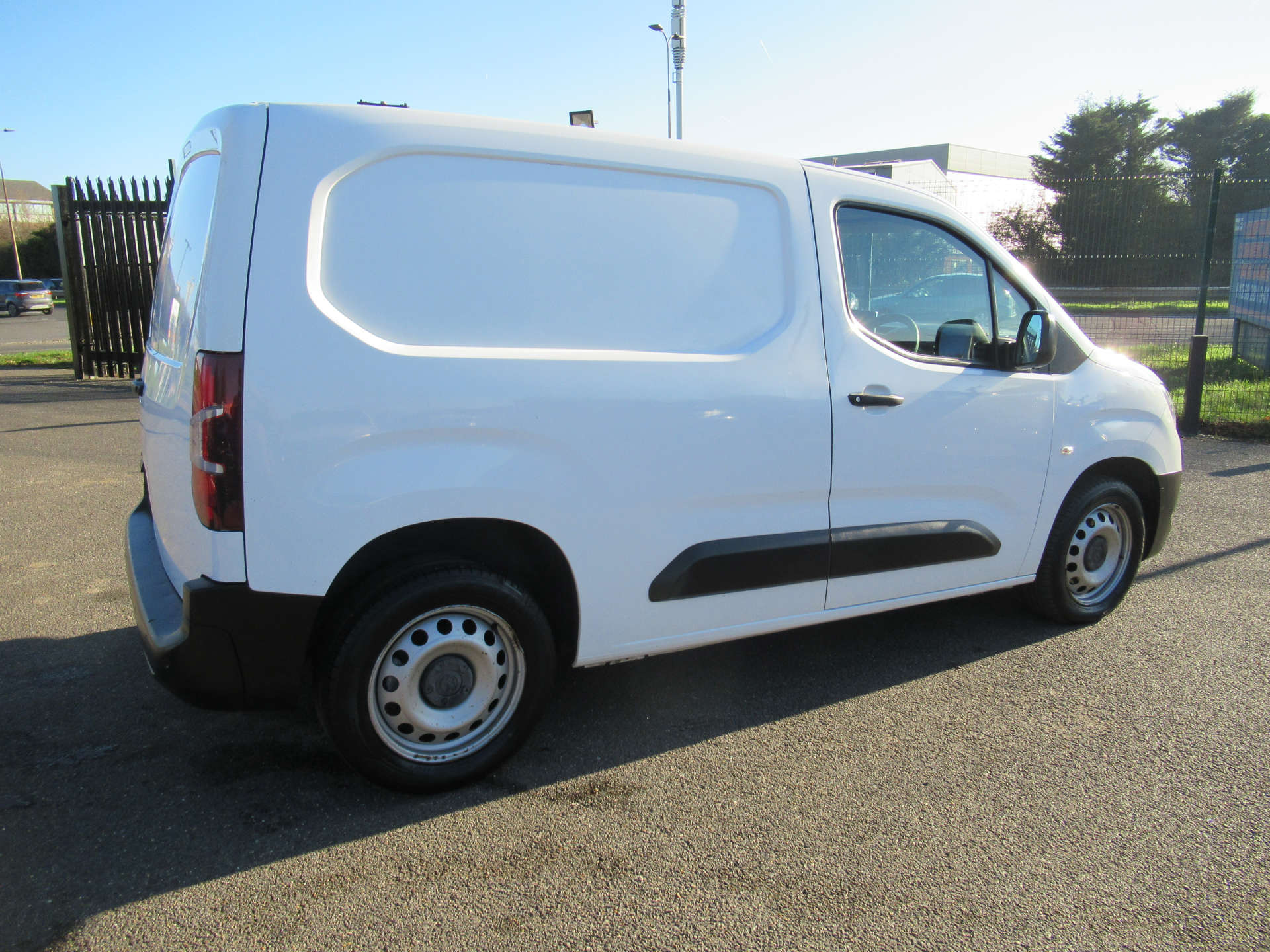 VAUXHALL COMBO 1.5 Combo 2300 Dynamic TD #12