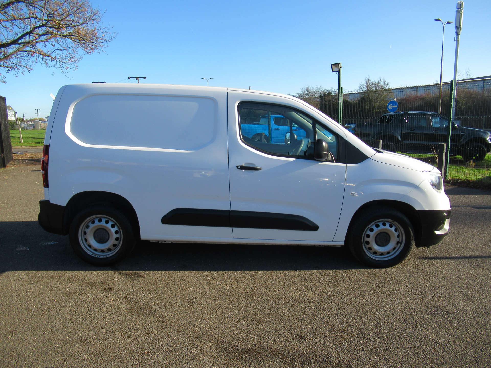 VAUXHALL COMBO 1.5 Combo 2300 Dynamic TD #13