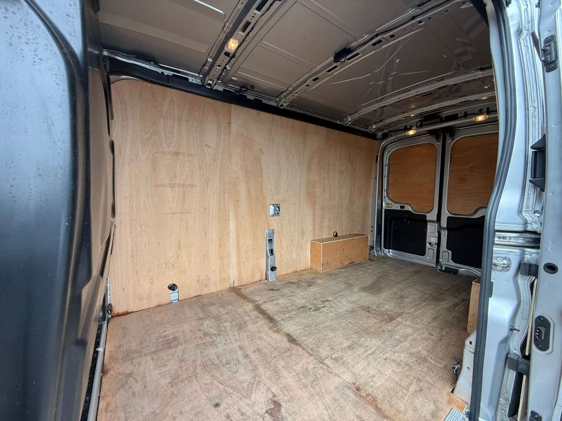 FORD TRANSIT 2.0 Transit 350 Trend EcoBlue 3dr #2