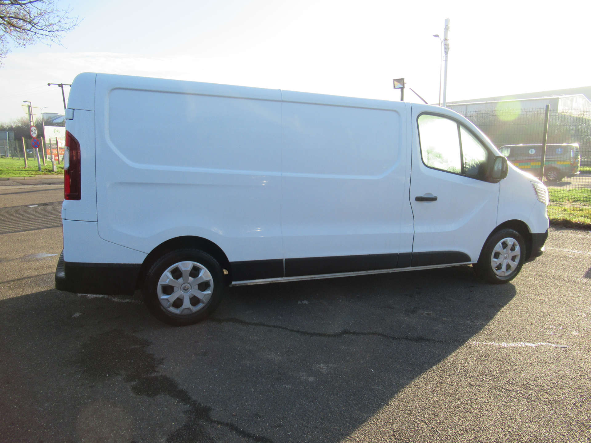 RENAULT TRAFIC 2.0 Trafic LL30 Business+ Blue dCi #13