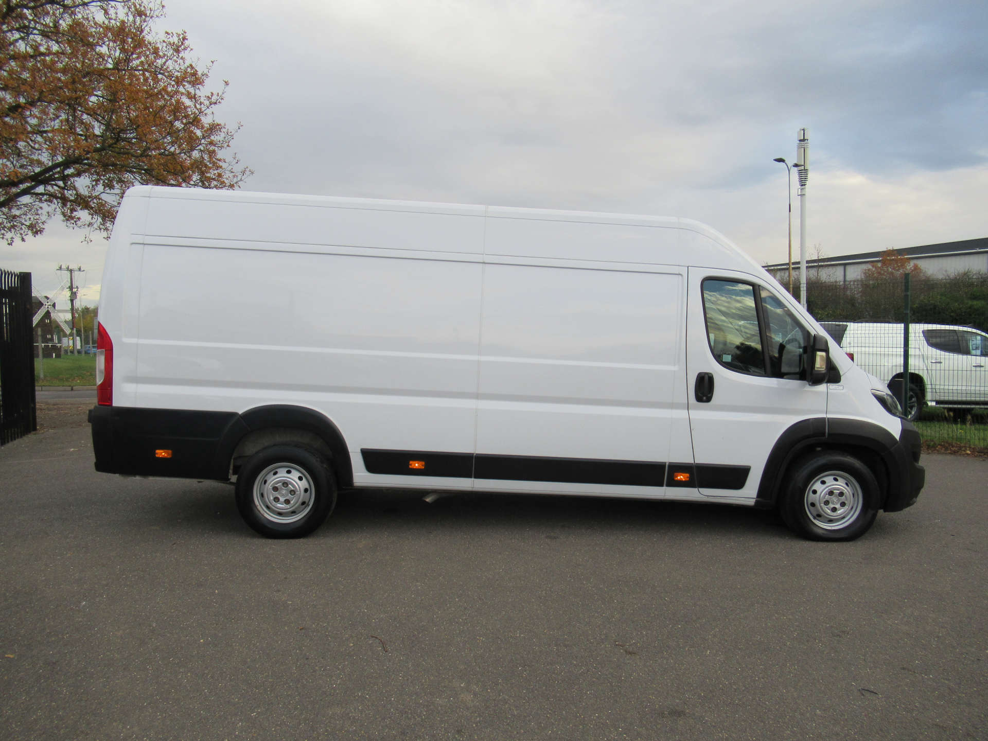 PEUGEOT BOXER 2.2 Boxer 435 Professional L4H2 Blue HDi #14