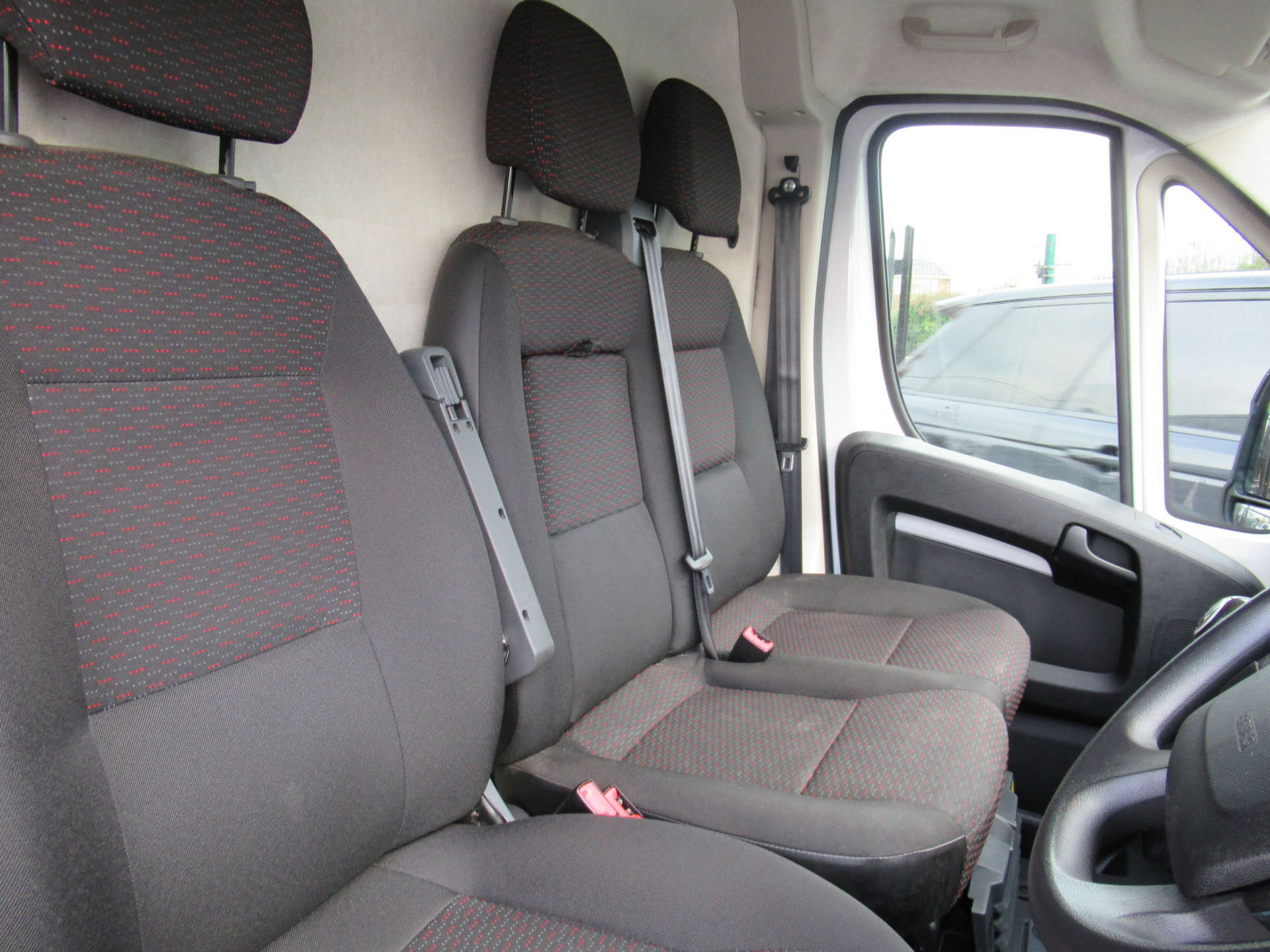 PEUGEOT BOXER 2.2 Boxer 435 Professional L4H2 Blue HDi #16