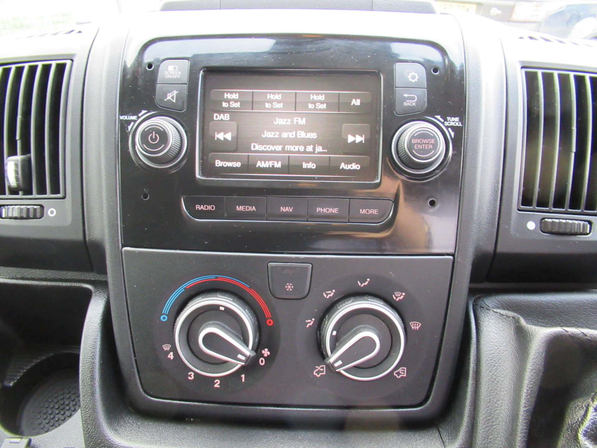 PEUGEOT BOXER 2.2 Boxer 435 Professional L4H2 Blue HDi #17