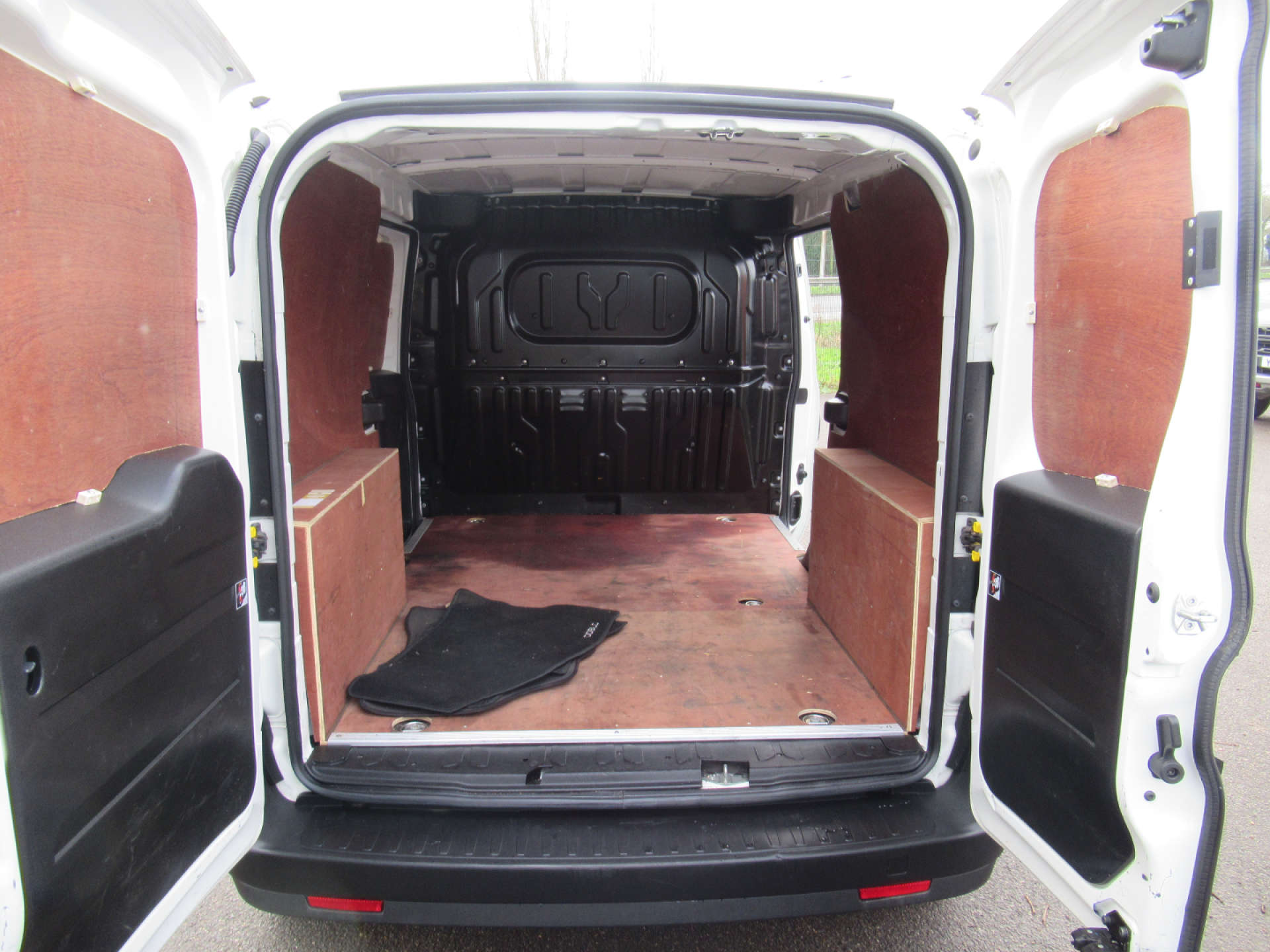 FIAT DOBLO CARGO 1.6 Doblo 16V SX Maxi MultiJet II #8