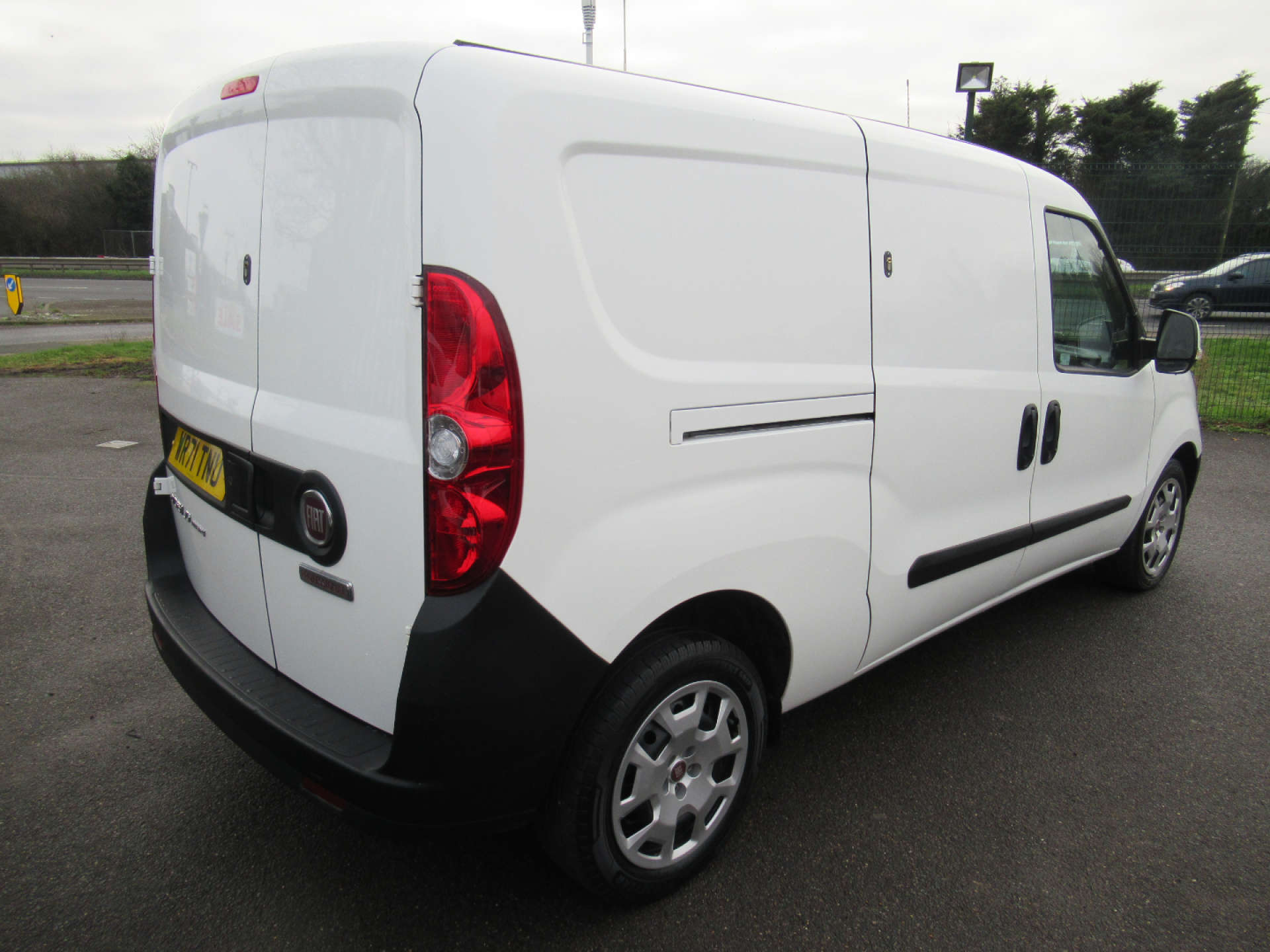 FIAT DOBLO CARGO 1.6 Doblo 16V SX Maxi MultiJet II #9