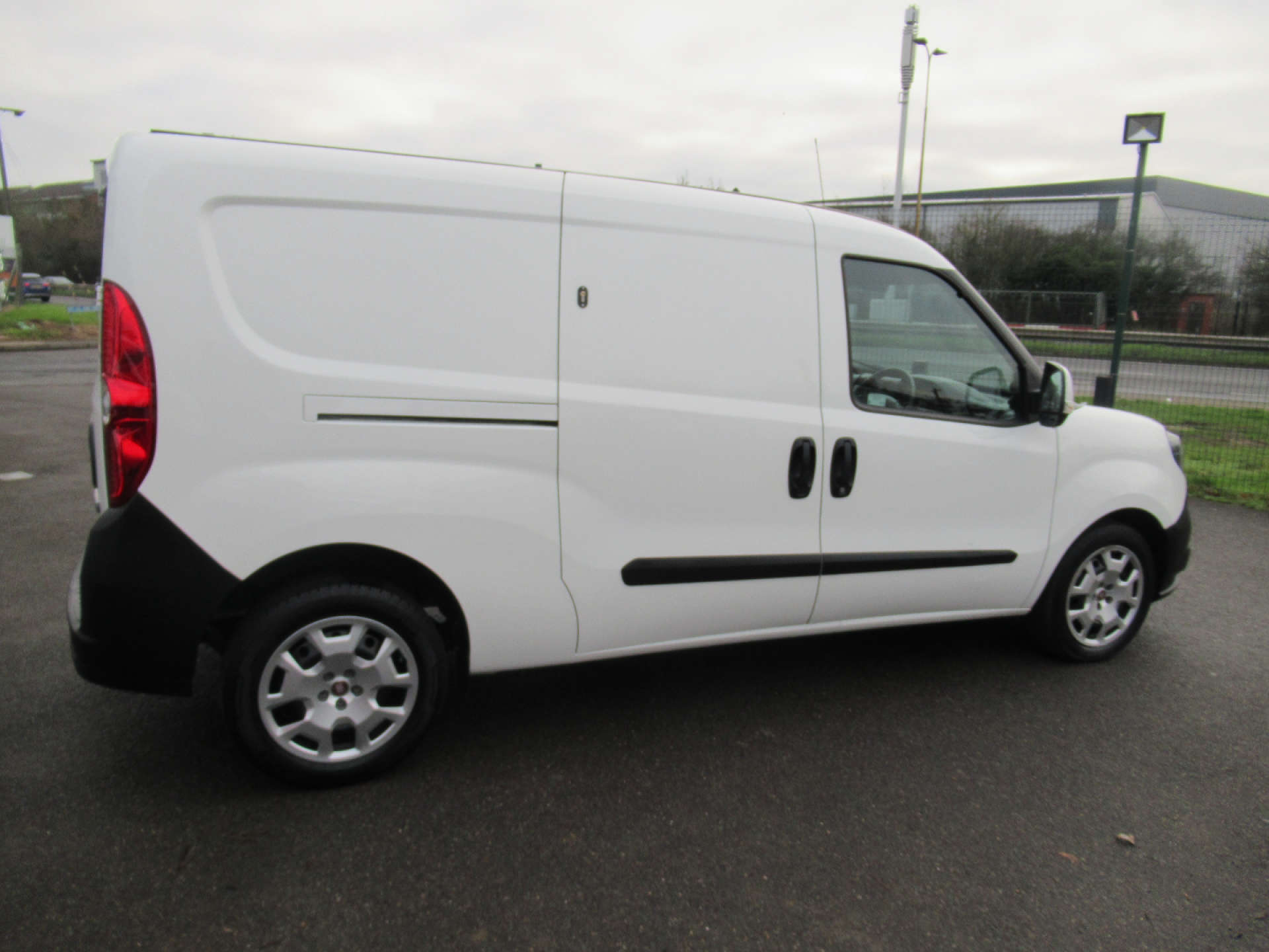 FIAT DOBLO CARGO 1.6 Doblo 16V SX Maxi MultiJet II #10