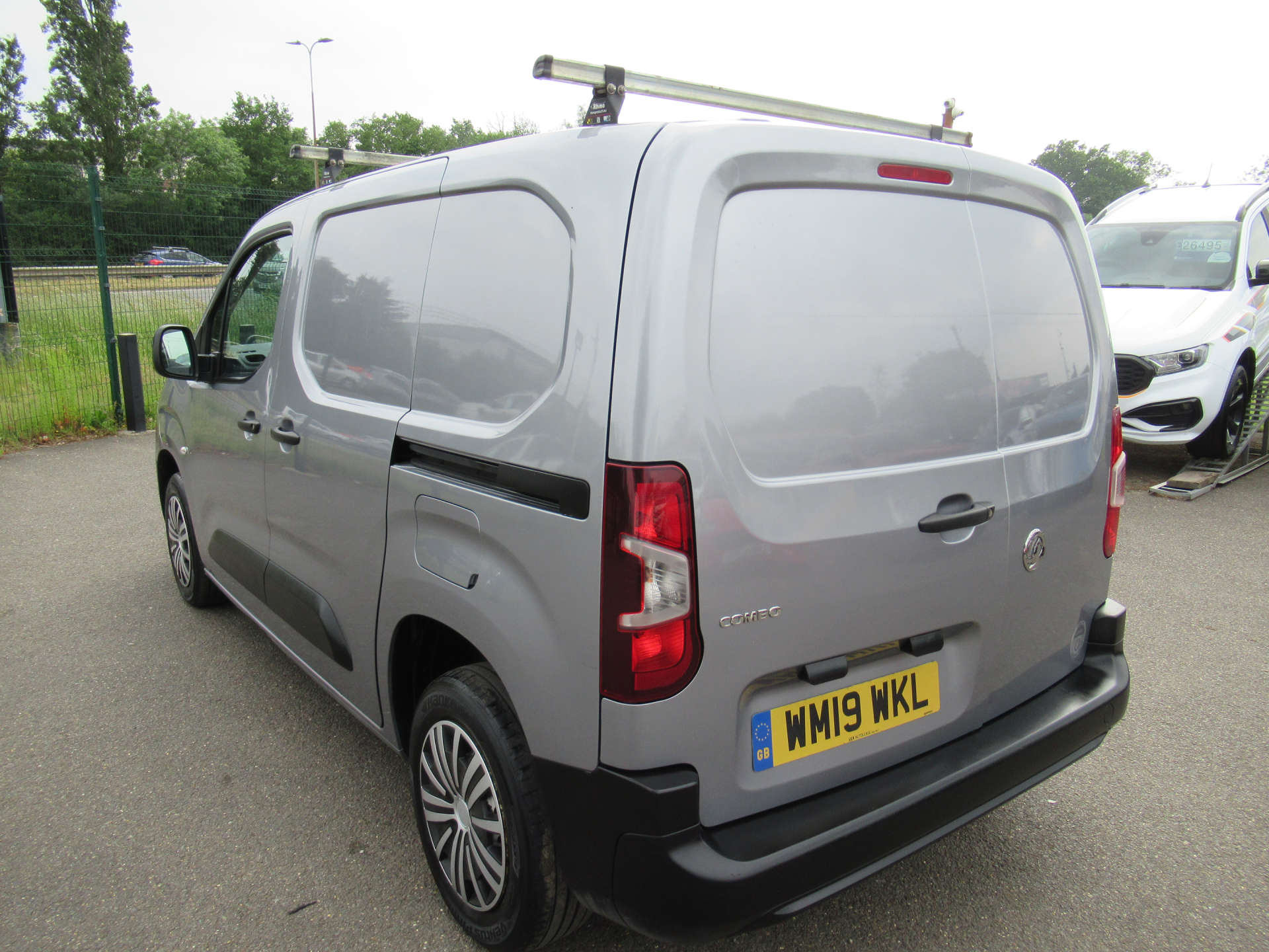VAUXHALL COMBO 1.6 Combo 2000 Edition TD S/S #8