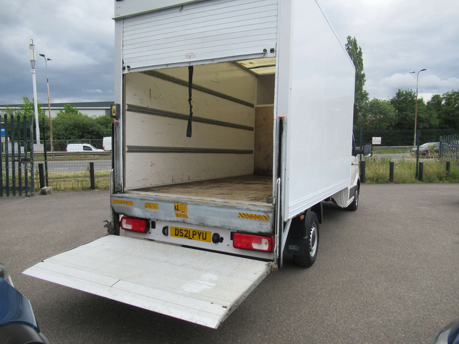 VOLKSWAGEN CRAFTER 2.0 TDI CR35 Startline Luton 2dr Diesel Manual LWB Euro 6 (s/s) (ETG) (140 ps) #11
