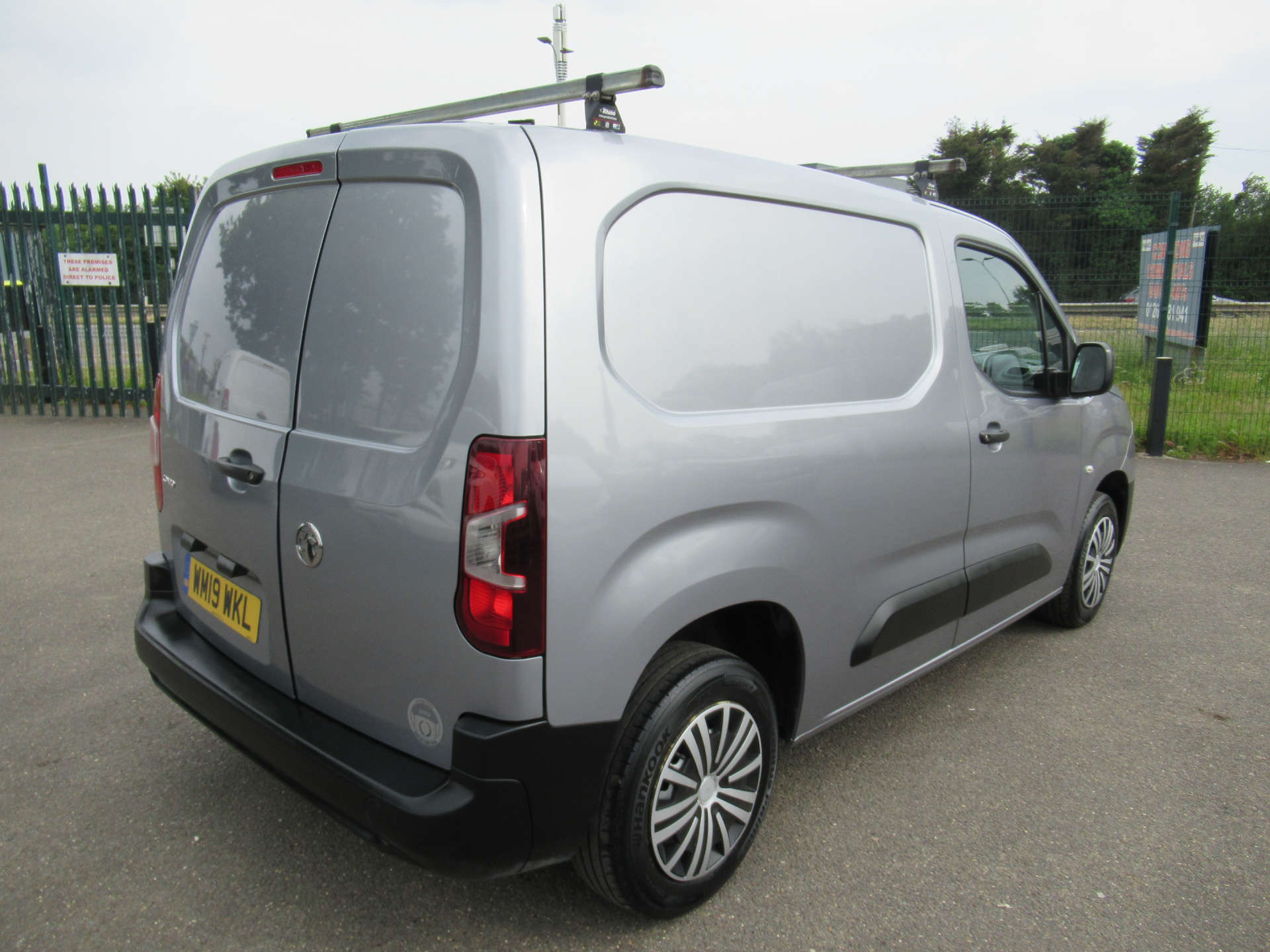 VAUXHALL COMBO 1.6 Combo 2000 Edition TD S/S #11