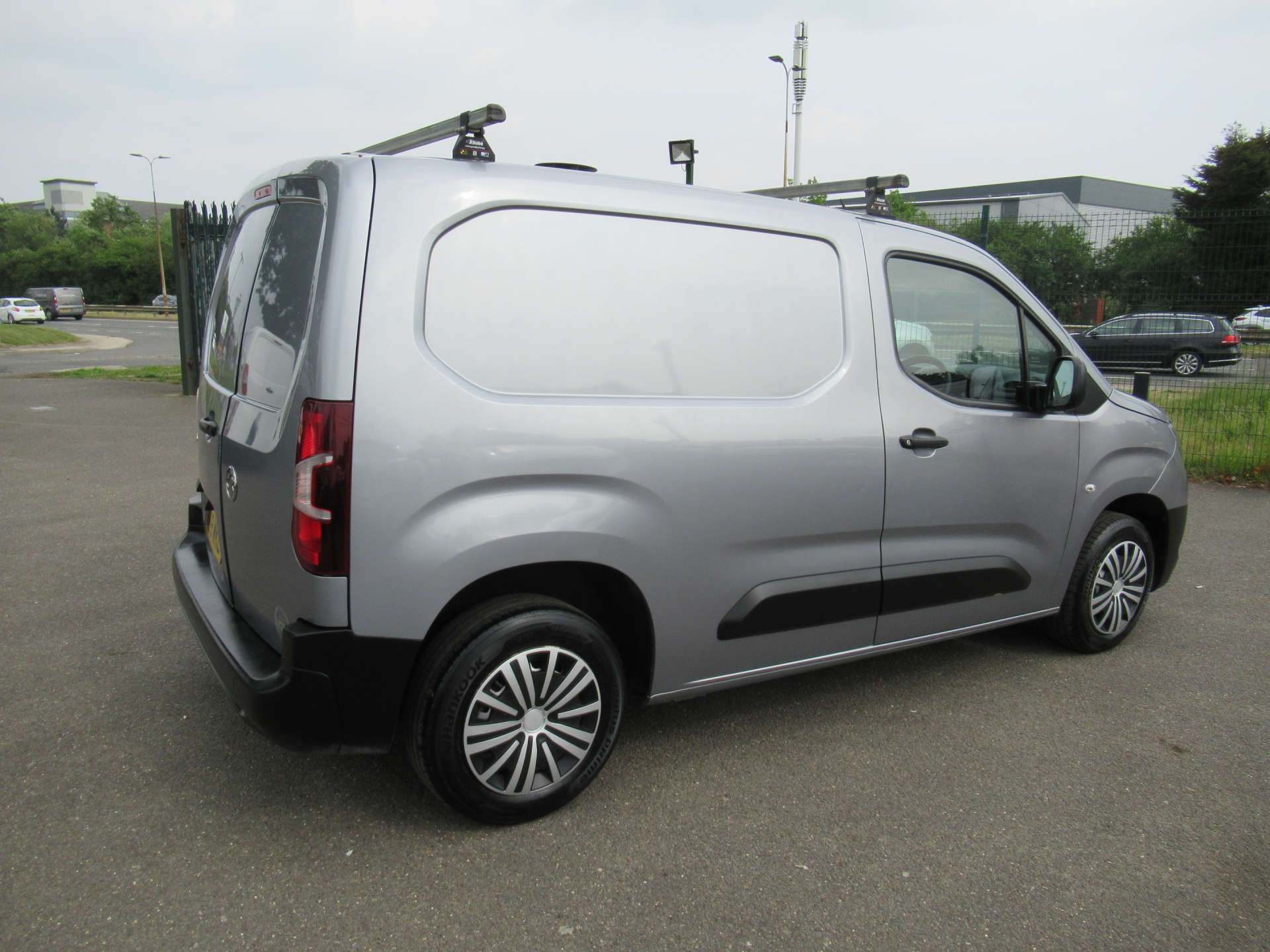 VAUXHALL COMBO 1.6 Combo 2000 Edition TD S/S #12