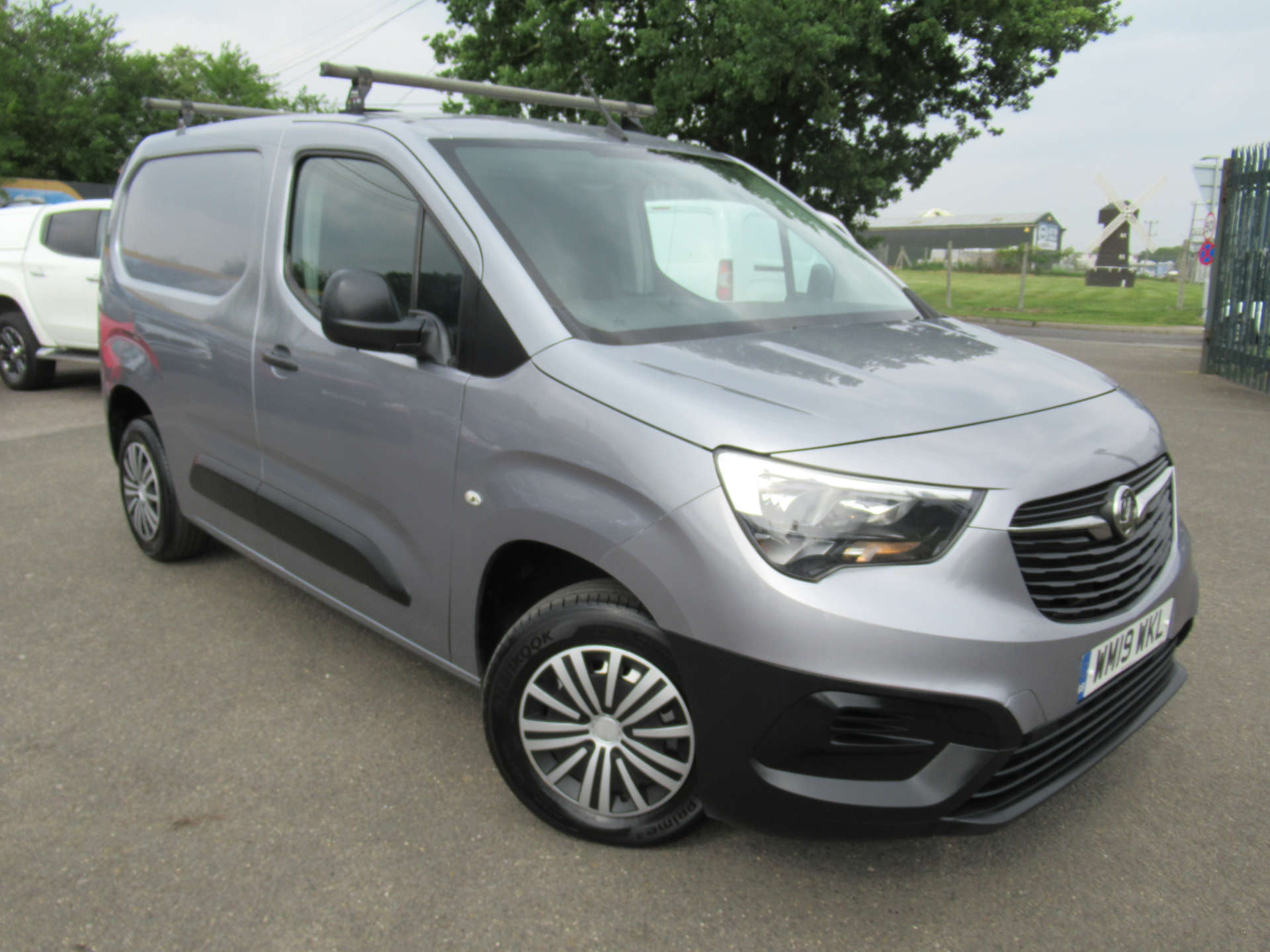 VAUXHALL COMBO 1.6 Combo 2000 Edition TD S/S #25