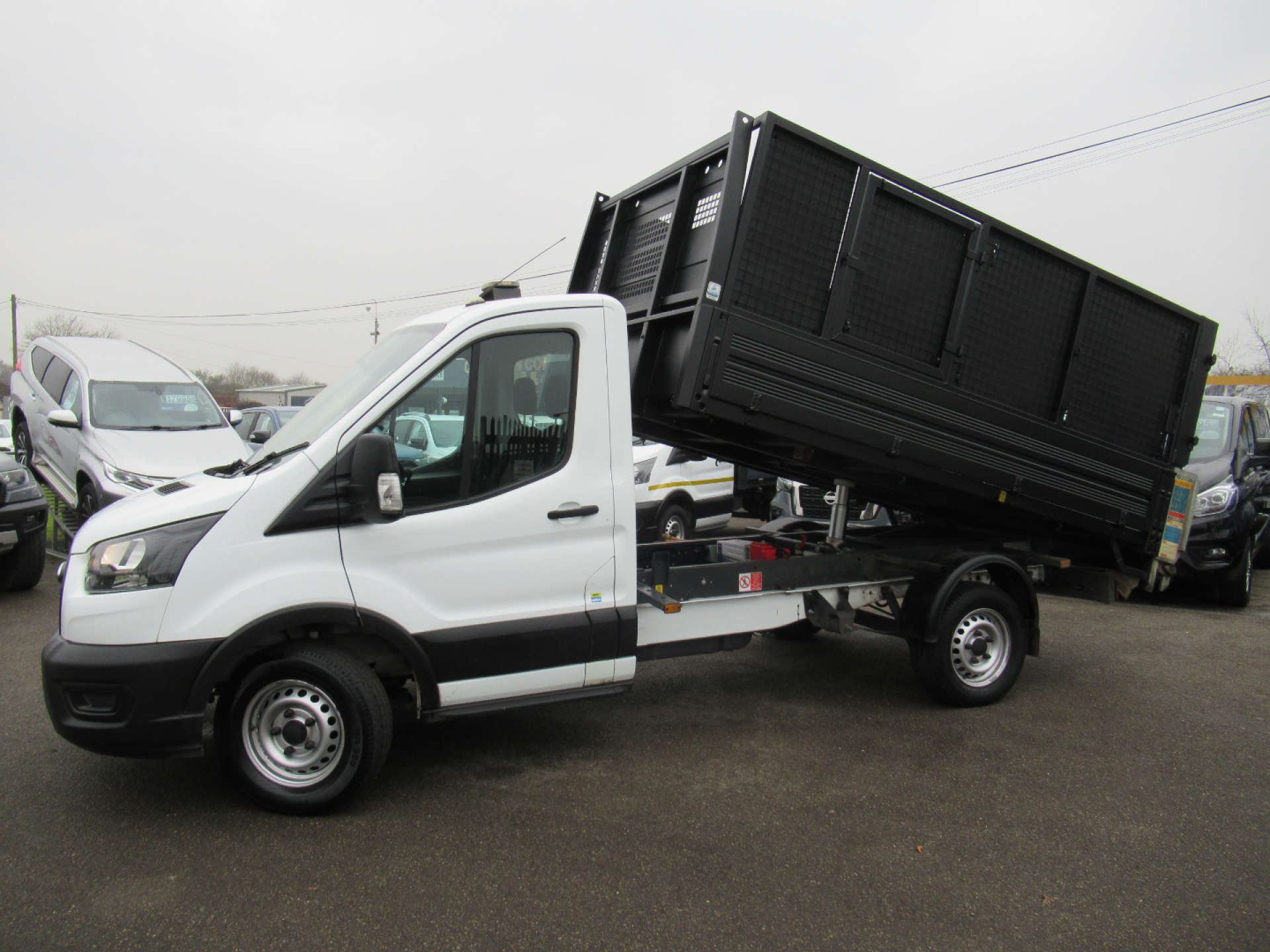 FORD TRANSIT 2.0 350 EcoBlue Leader Tipper 2dr Diesel Manual FWD L2 Euro 6 (s/s) (1-Way, 1-Stop) (130 ps) #1