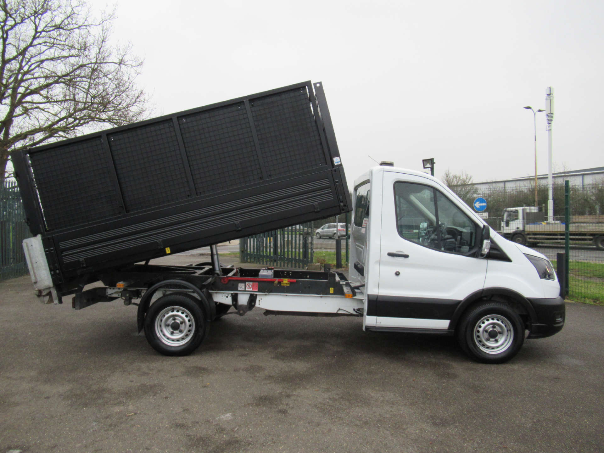 FORD TRANSIT 2.0 350 EcoBlue Leader Tipper 2dr Diesel Manual FWD L2 Euro 6 (s/s) (1-Way, 1-Stop) (130 ps) #9