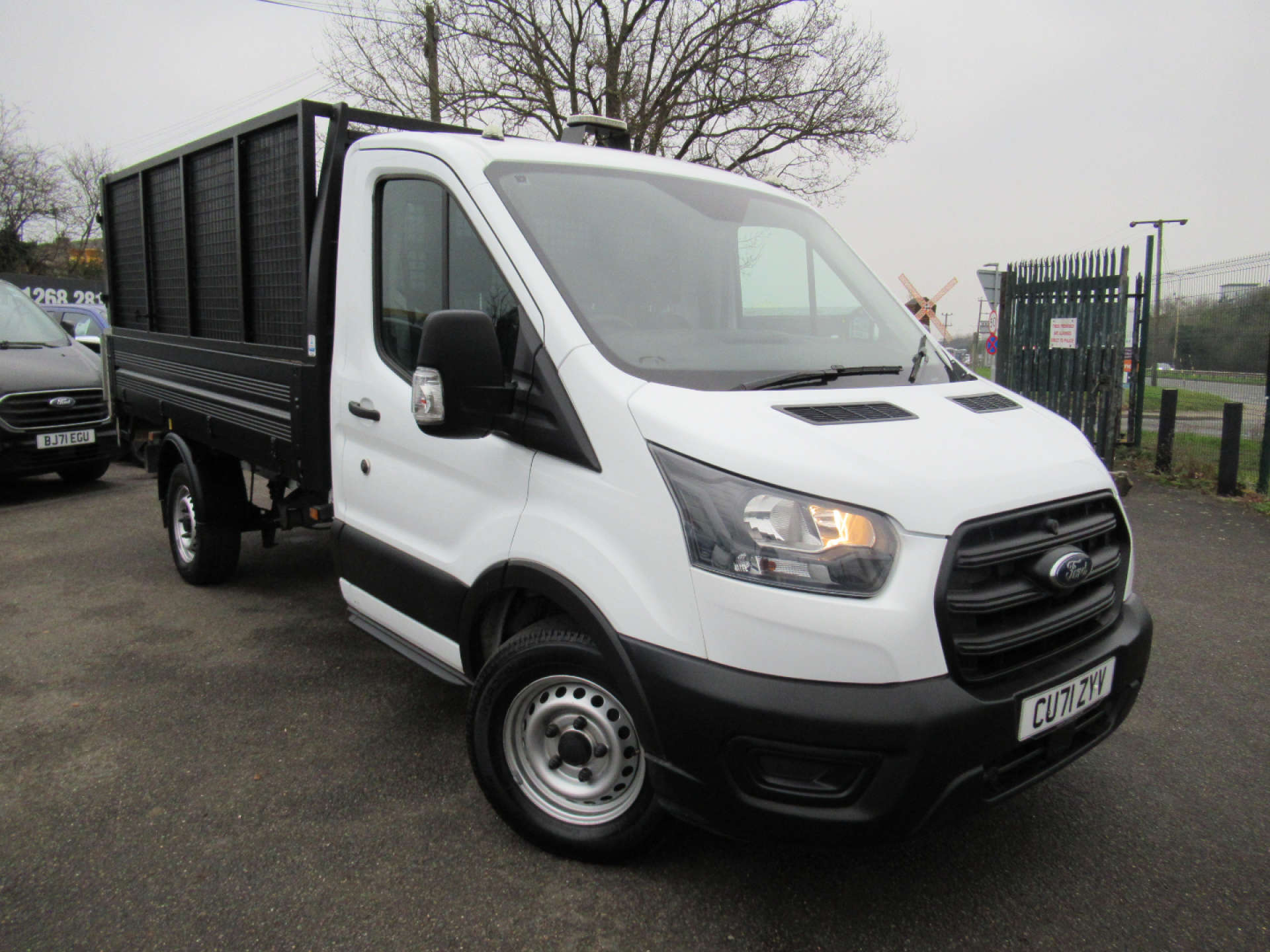 FORD TRANSIT 2.0 350 EcoBlue Leader Tipper 2dr Diesel Manual FWD L2 Euro 6 (s/s) (1-Way, 1-Stop) (130 ps) #24