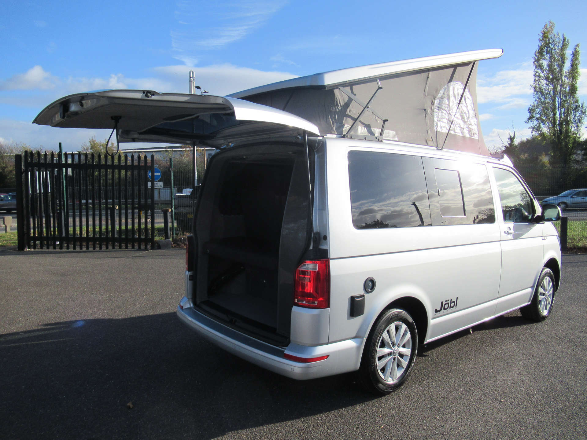 VOLKSWAGEN TRANSPORTER 2.0 Transporter T28 Highline TDI BlueMotion Technology camper van #24
