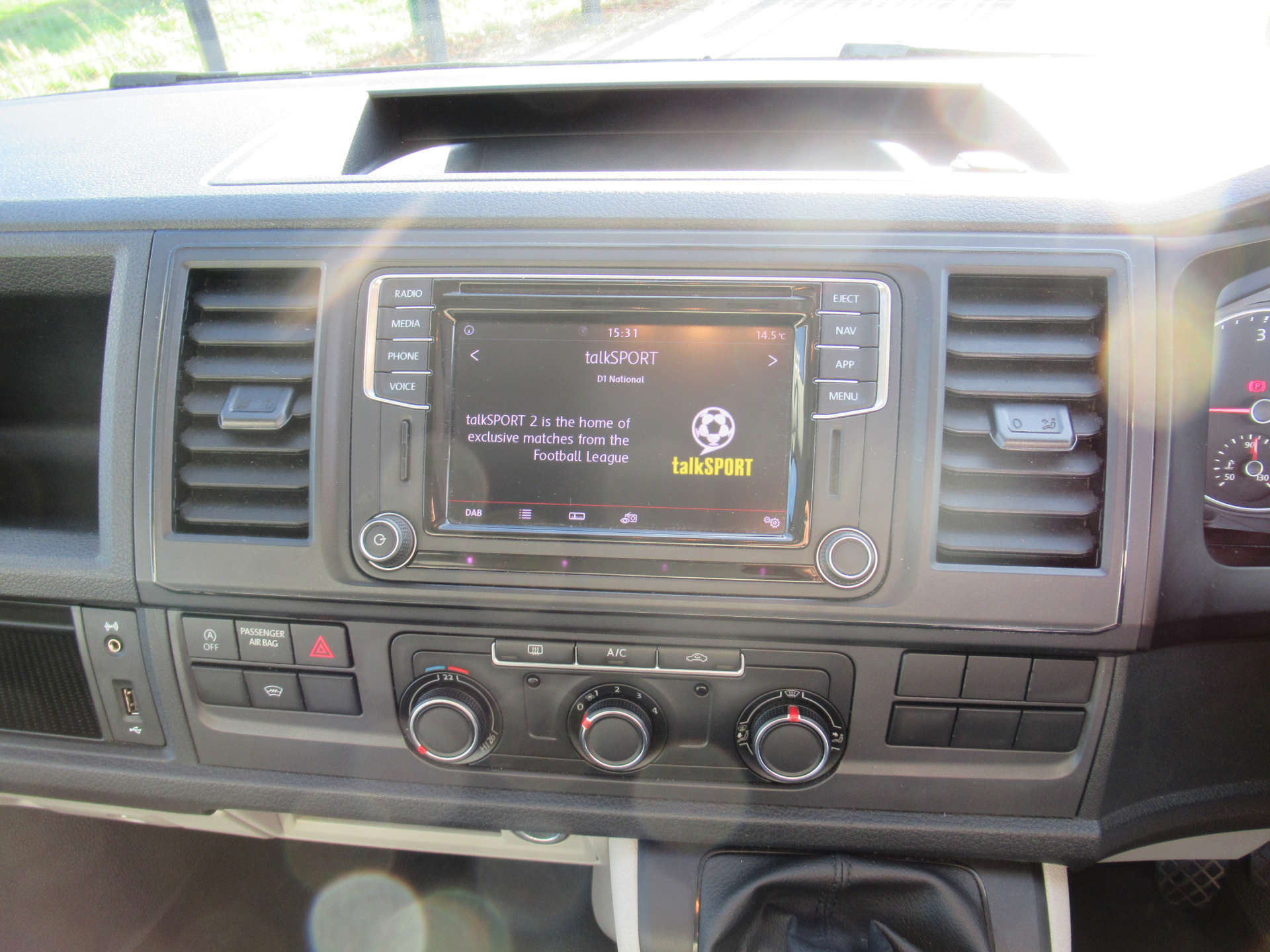 VOLKSWAGEN TRANSPORTER 2.0 Transporter T28 Highline TDI BlueMotion Technology camper van #32