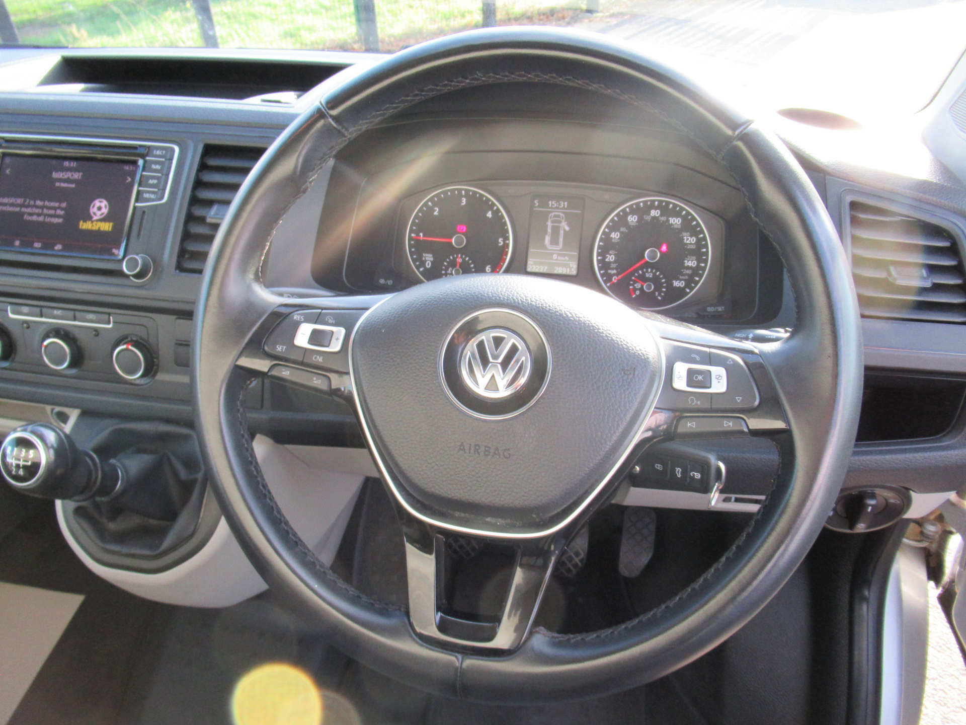 VOLKSWAGEN TRANSPORTER 2.0 Transporter T28 Highline TDI BlueMotion Technology camper van #34