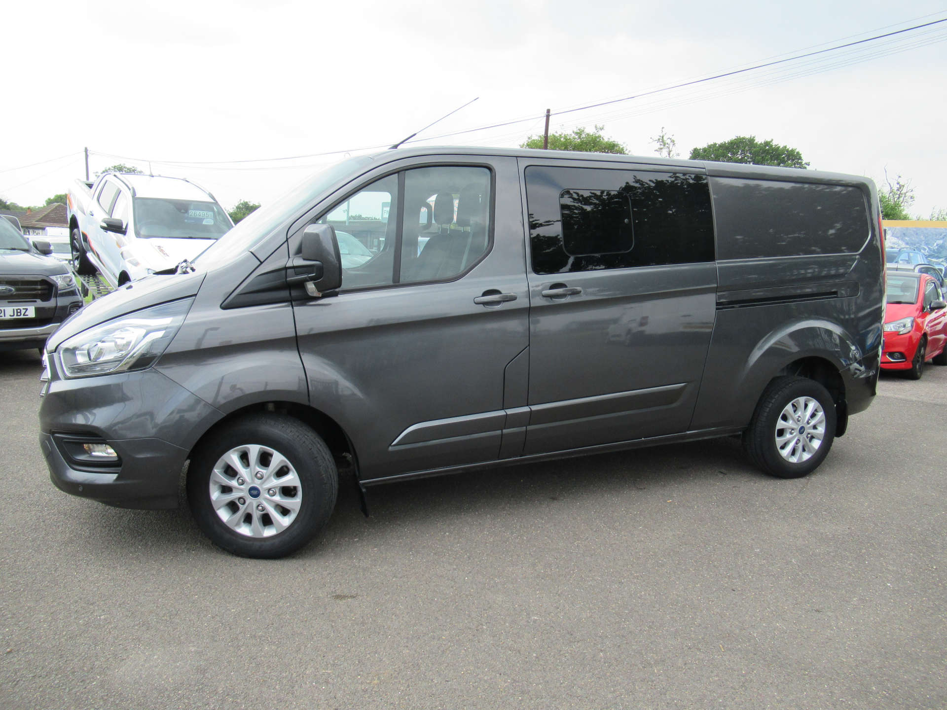FORD CUSTOM CAB Ford Transit Custom 2.0 320 EcoBlue Limited Crew Van Double Cab 5dr Diesel Manual L2 H1 Euro 6 (s/s) (6 Seat) (130 ps) #2