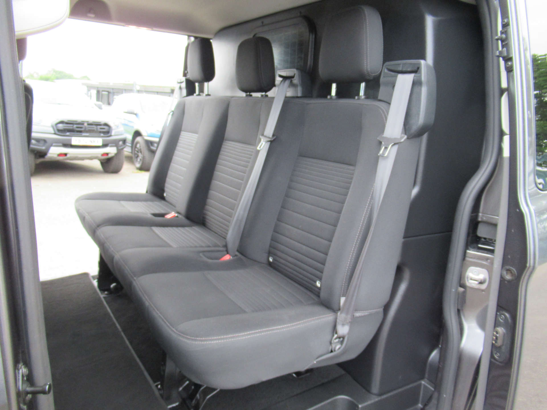 FORD CUSTOM CAB Ford Transit Custom 2.0 320 EcoBlue Limited Crew Van Double Cab 5dr Diesel Manual L2 H1 Euro 6 (s/s) (6 Seat) (130 ps) #6