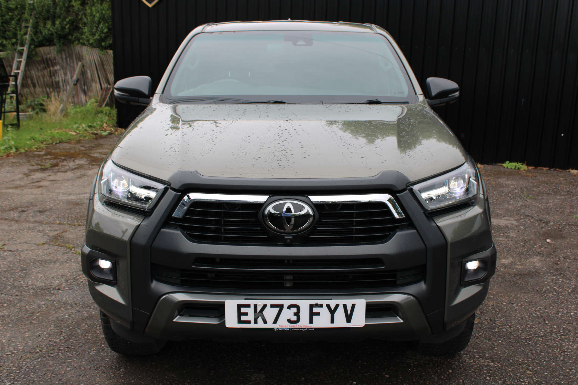 TOYOTA HILUX 2.8 HI-Luxury Invincible X D-4D 4WD Double Cab Auto 4WD 5dr #63