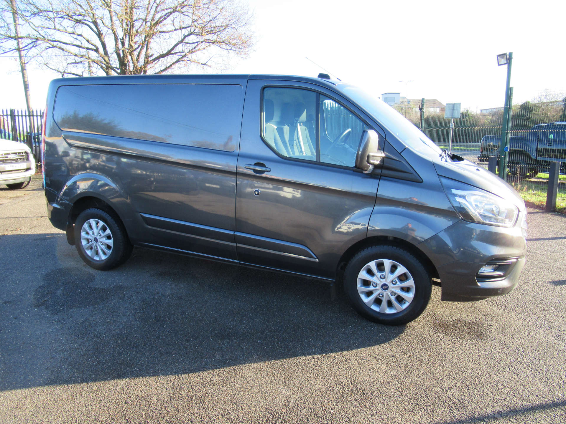 FORD TRANSIT CUSTOM 2.0 Transit Custom 300 Limited EcoBlue 5dr #13