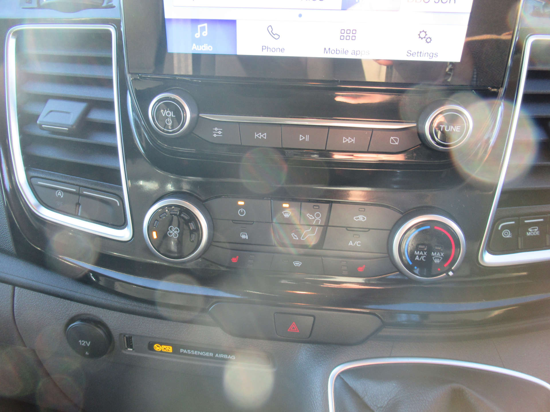 FORD TRANSIT CUSTOM 2.0 Transit Custom 300 Limited EcoBlue 5dr #17