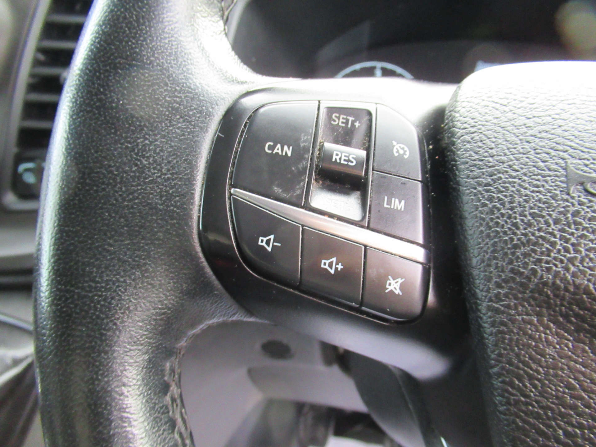 FORD TRANSIT CUSTOM 2.0 Transit Custom 300 Trend EcoBlue #24