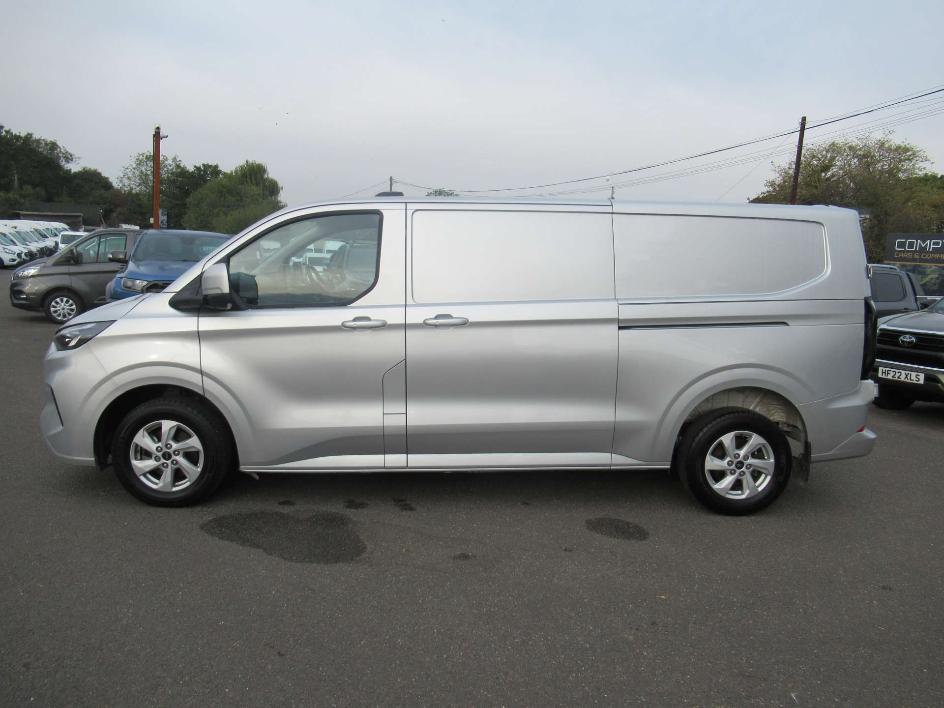 FORD TRANSIT CUSTOM 2.0 300 Limited EcoBlue #3