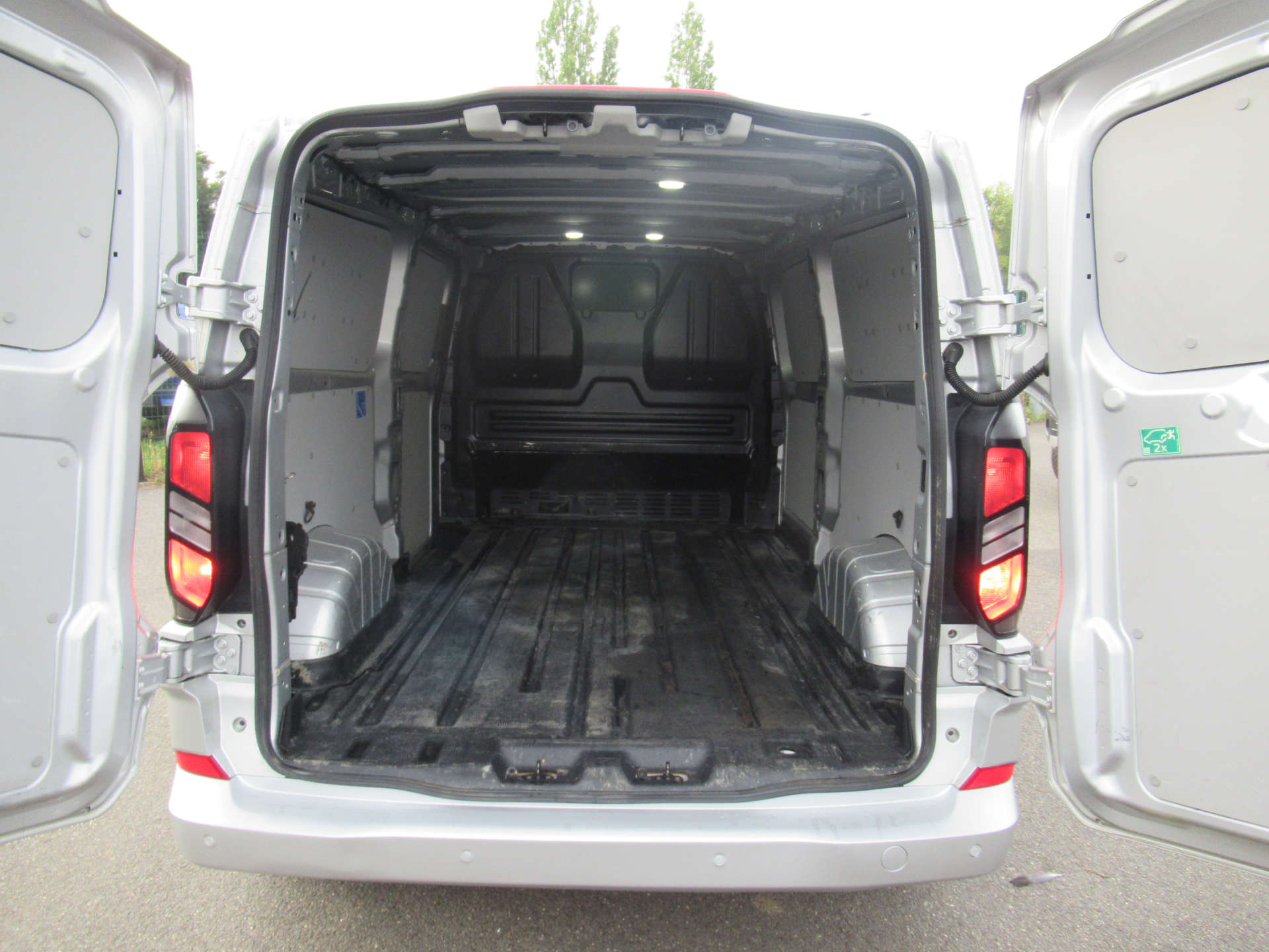 FORD TRANSIT CUSTOM 2.0 300 Limited EcoBlue #10
