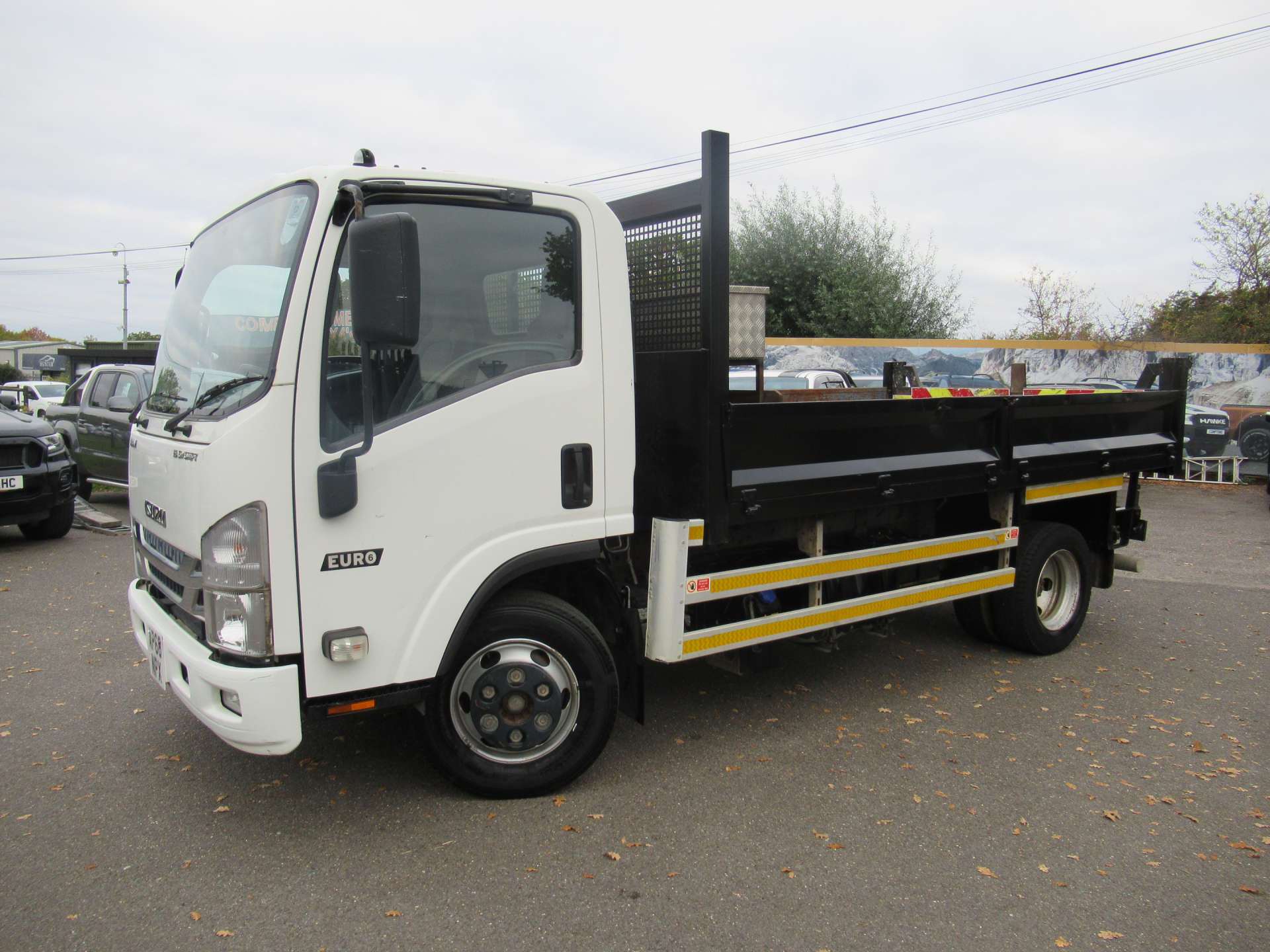 ISUZU TRUCKS FORWARD 3.0 N75.150 L tipper truck #1