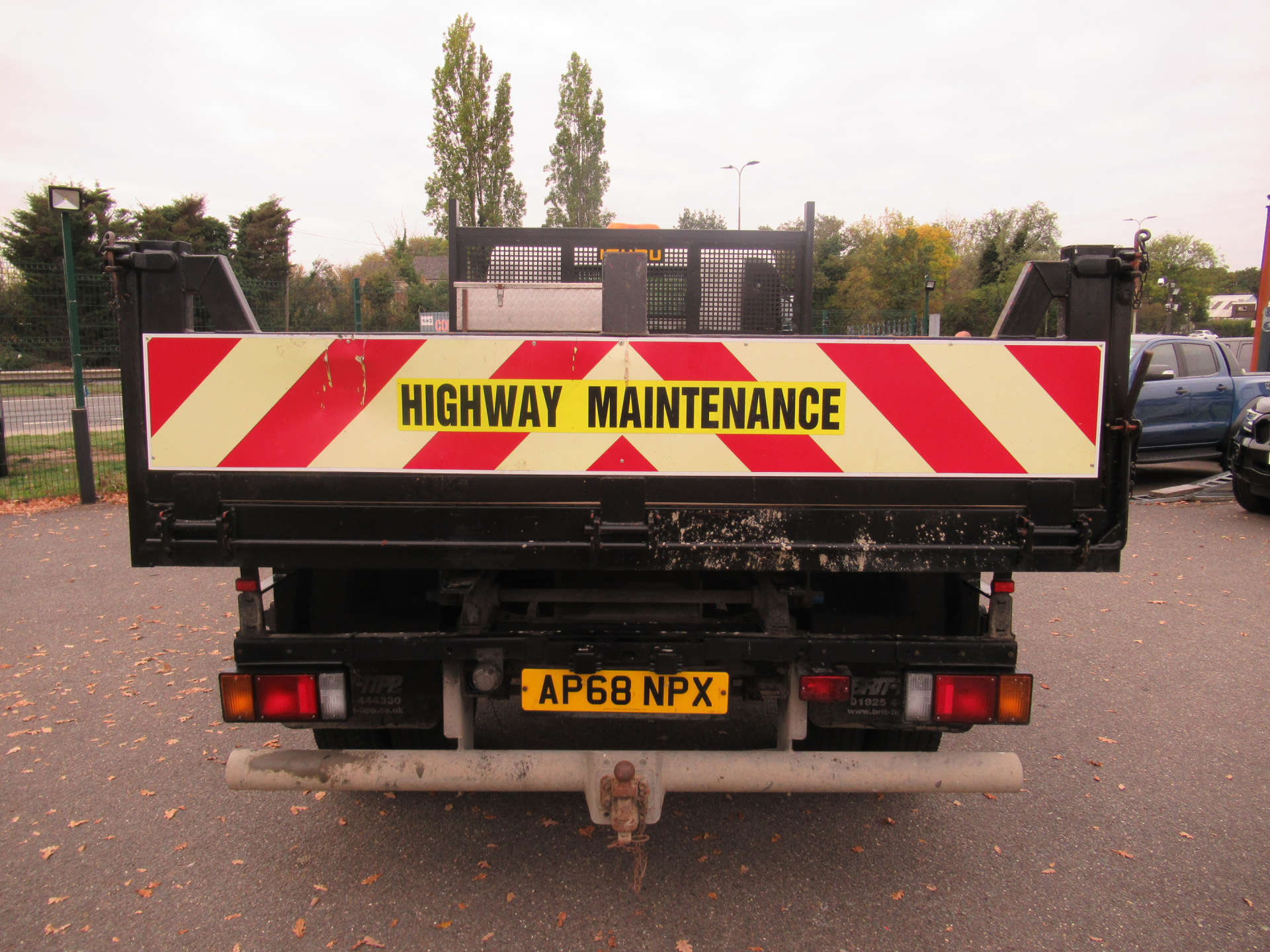 ISUZU TRUCKS FORWARD 3.0 N75.150 L tipper truck #6