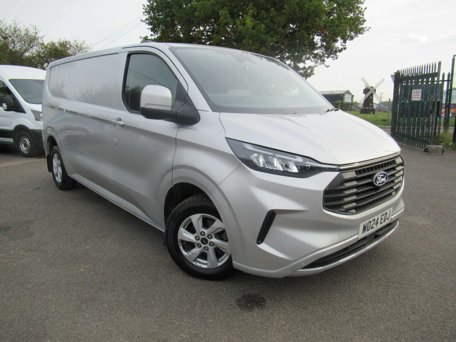 FORD TRANSIT CUSTOM 2.0 300 Limited EcoBlue #27