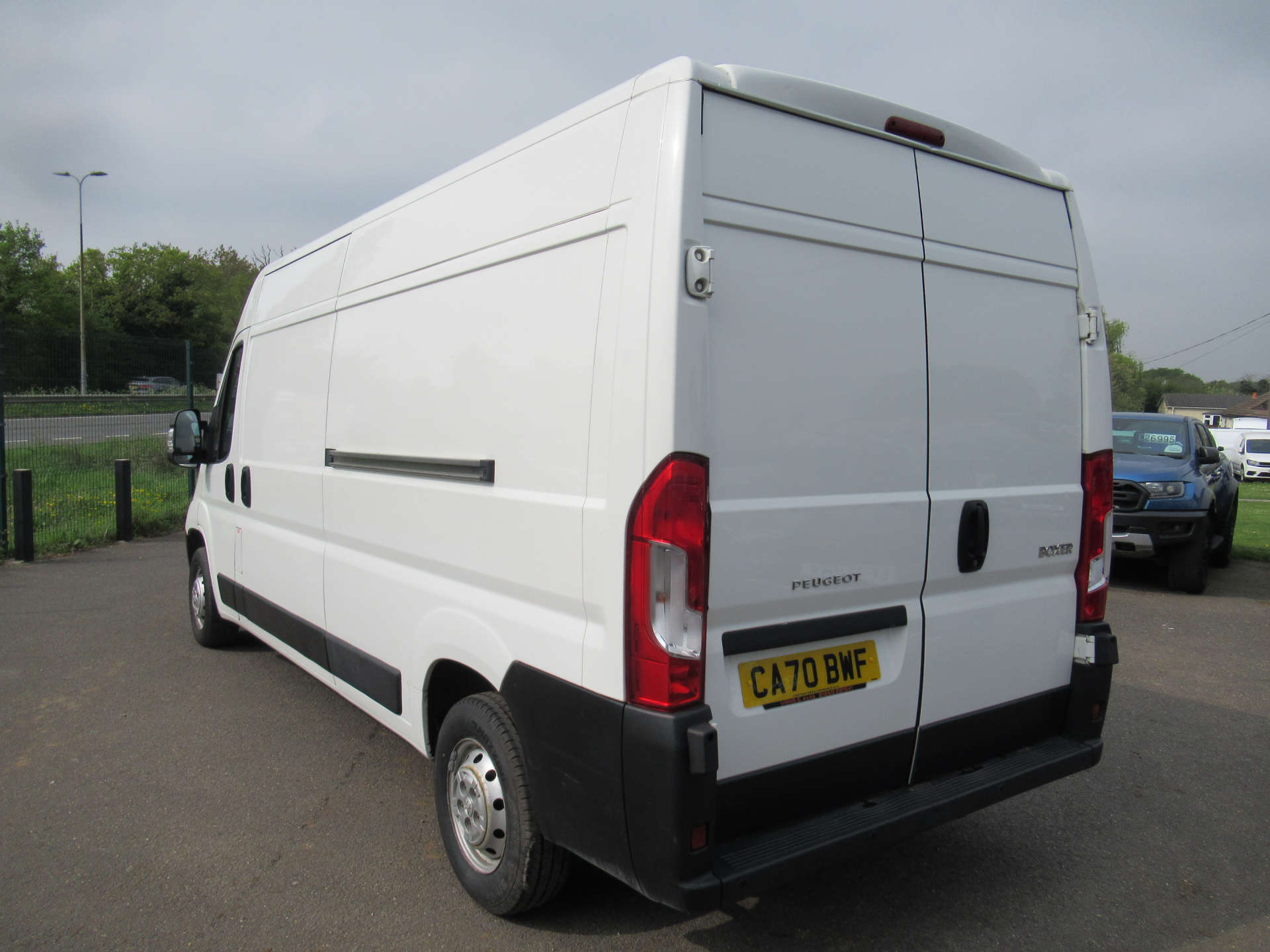 PEUGEOT BOXER 2.2 Boxer 335 Professional L3H2 Blue HDi #8