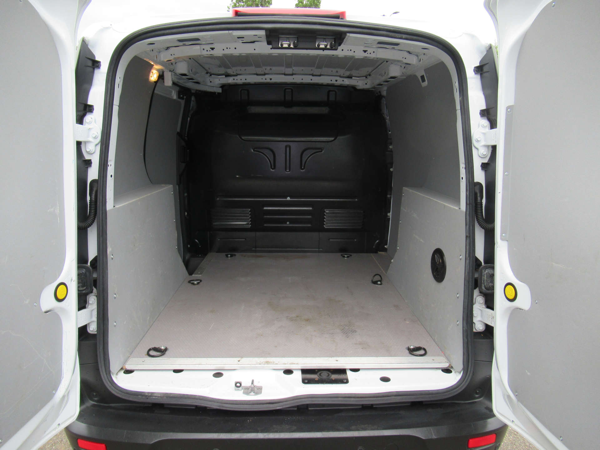 FORD TRANSIT CONNECT 1.5 Transit Connect 220 Base TDCi #9