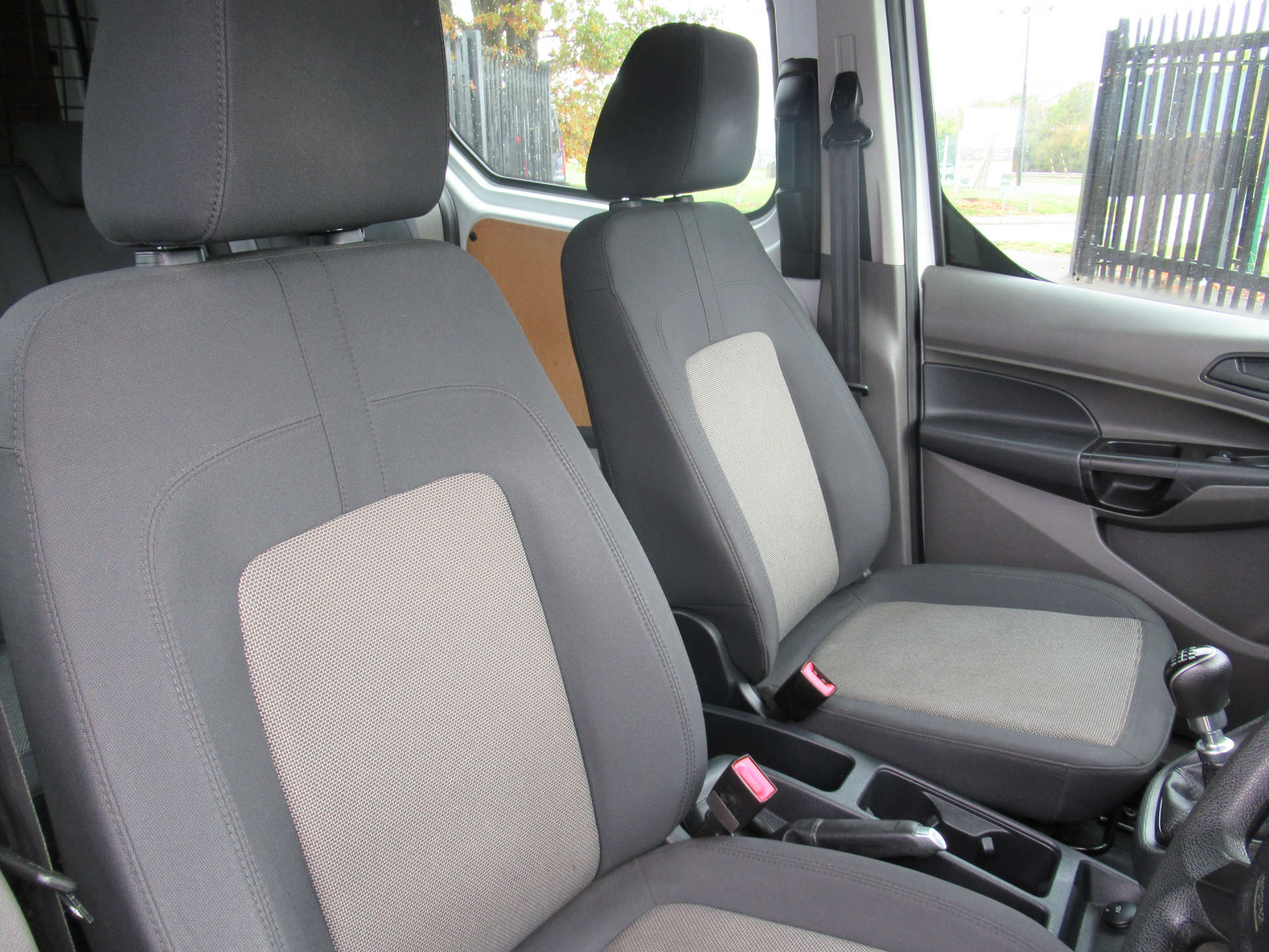 FORD TRANSIT CONNECT 1.5 Transit Connect 230 Base TDCi #15