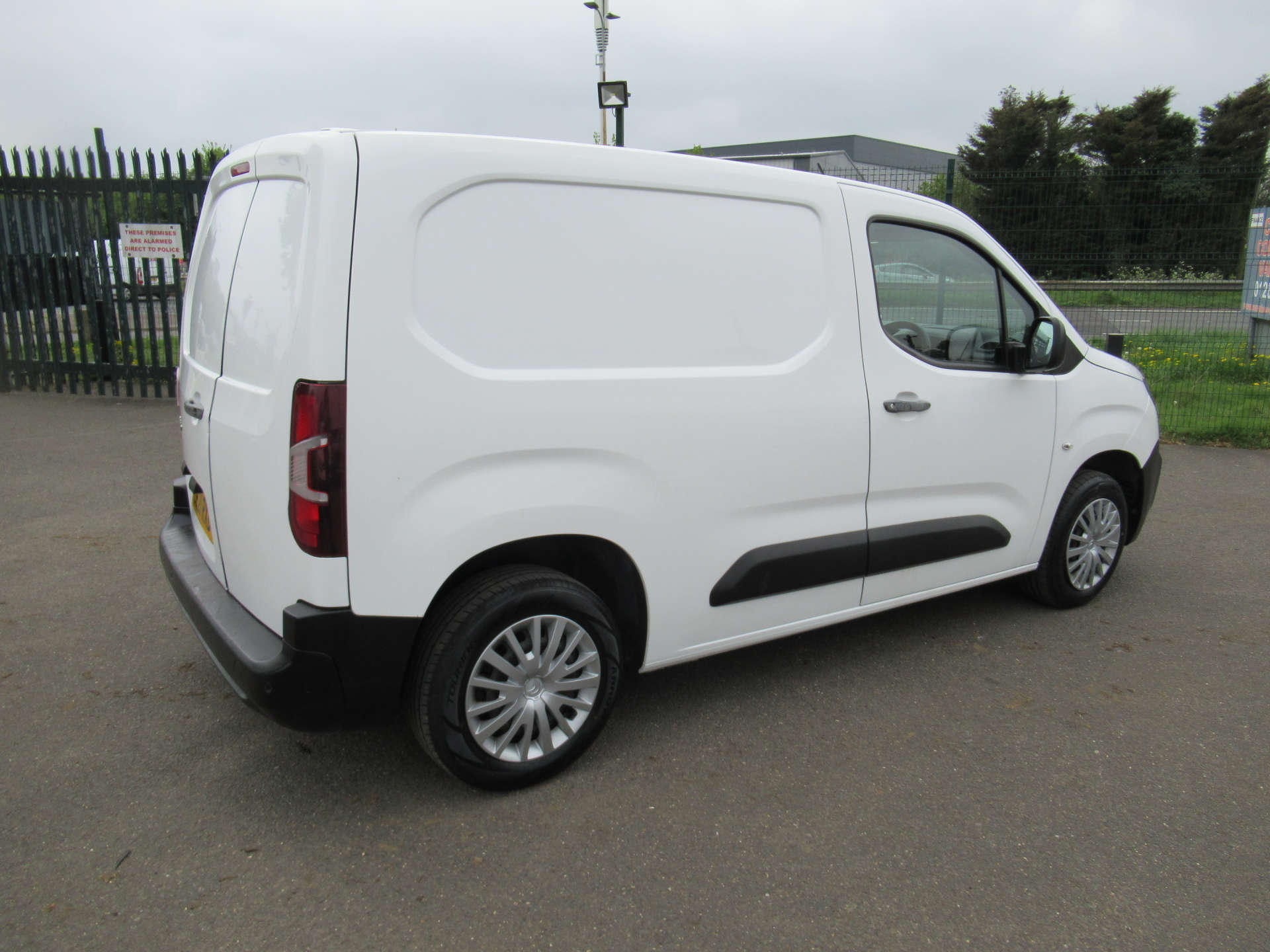 CITROEN BERLINGO 1.5 Berlingo 650 Enterprise Blue HDi #11
