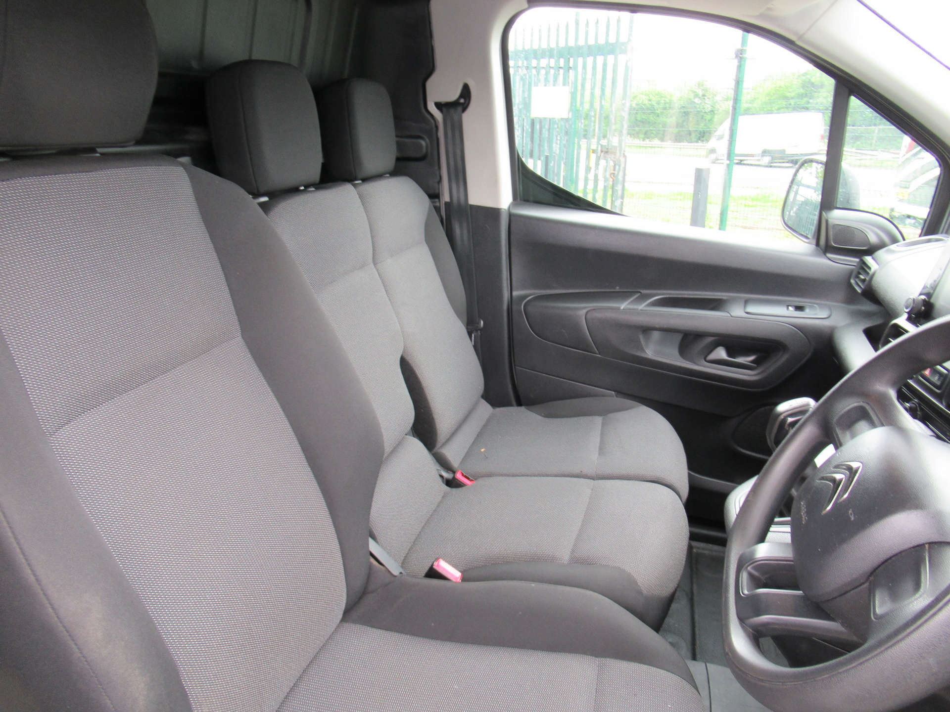 CITROEN BERLINGO 1.5 Berlingo 650 Enterprise Blue HDi #15