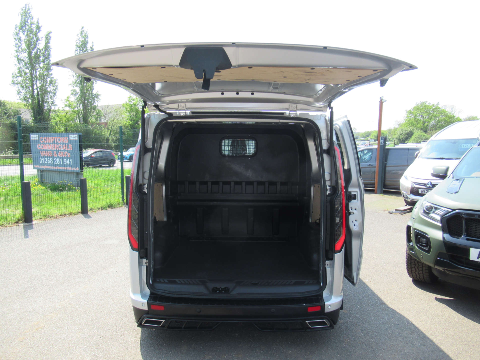 FORD TRANSIT CUSTOM 2.0 Transit Custom 310 Limited Edition Auto #11