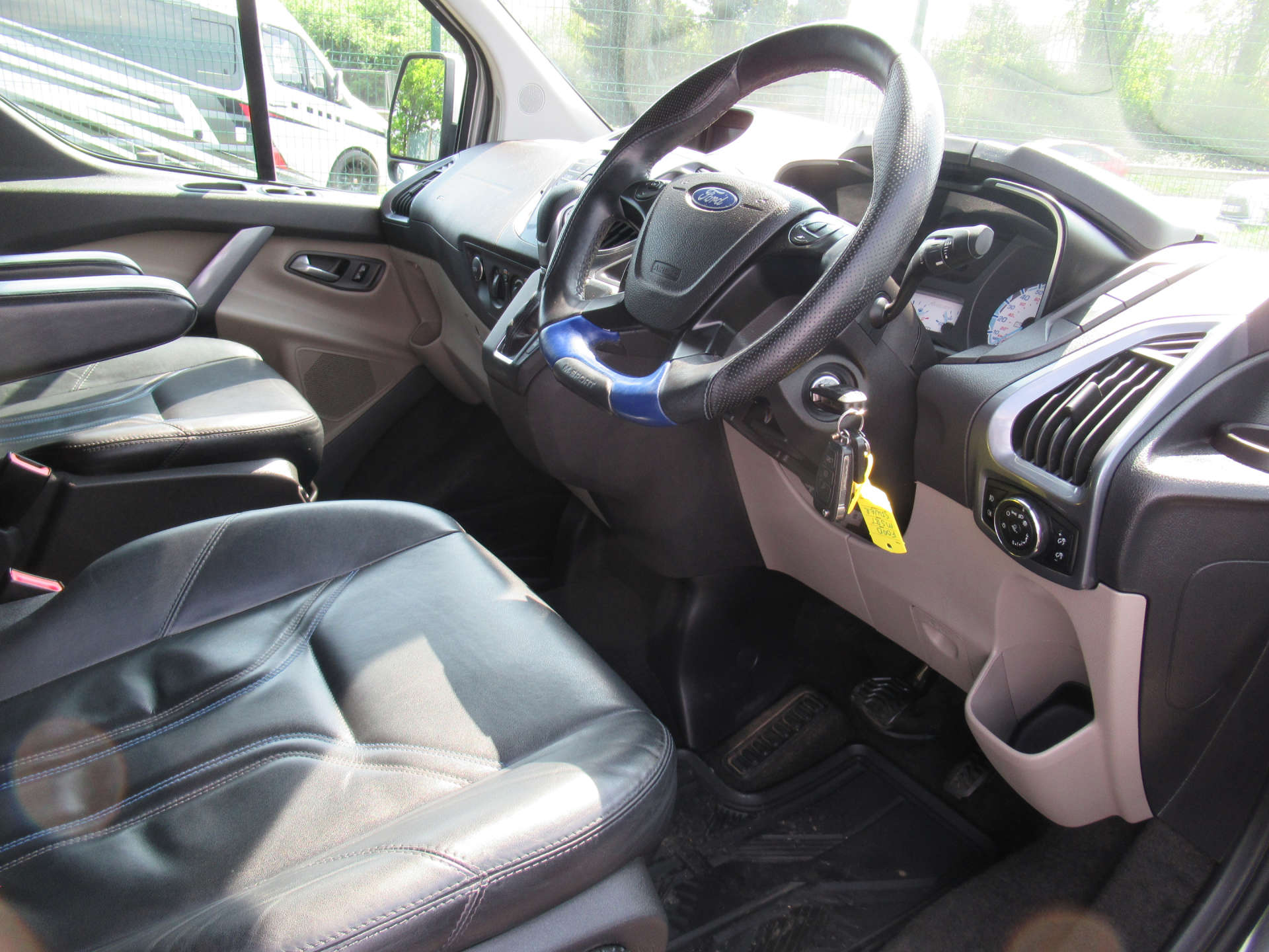 FORD TRANSIT CUSTOM 2.0 Transit Custom 310 Limited Edition Auto #17