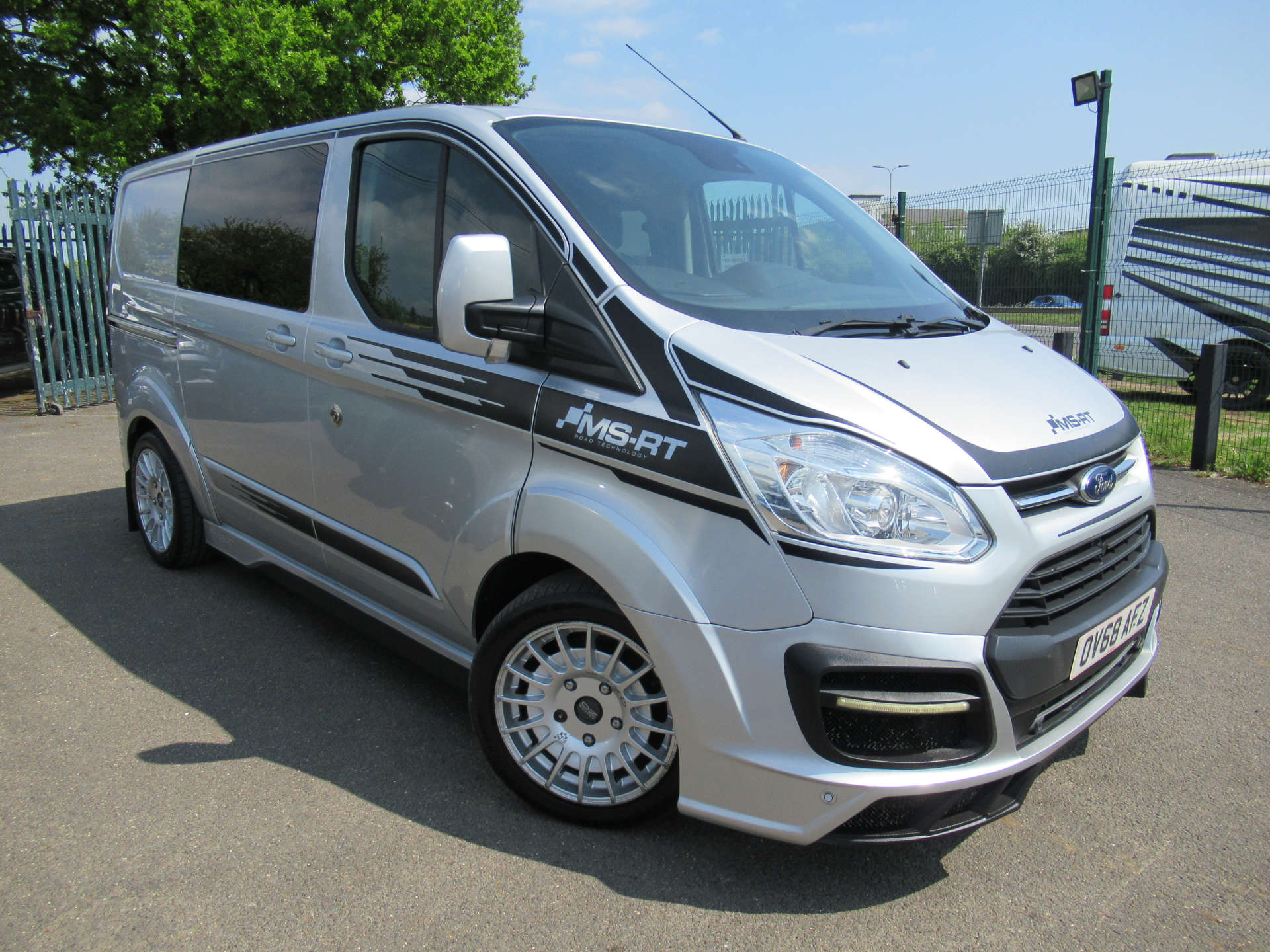 FORD TRANSIT CUSTOM 2.0 Transit Custom 310 Limited Edition Auto #32