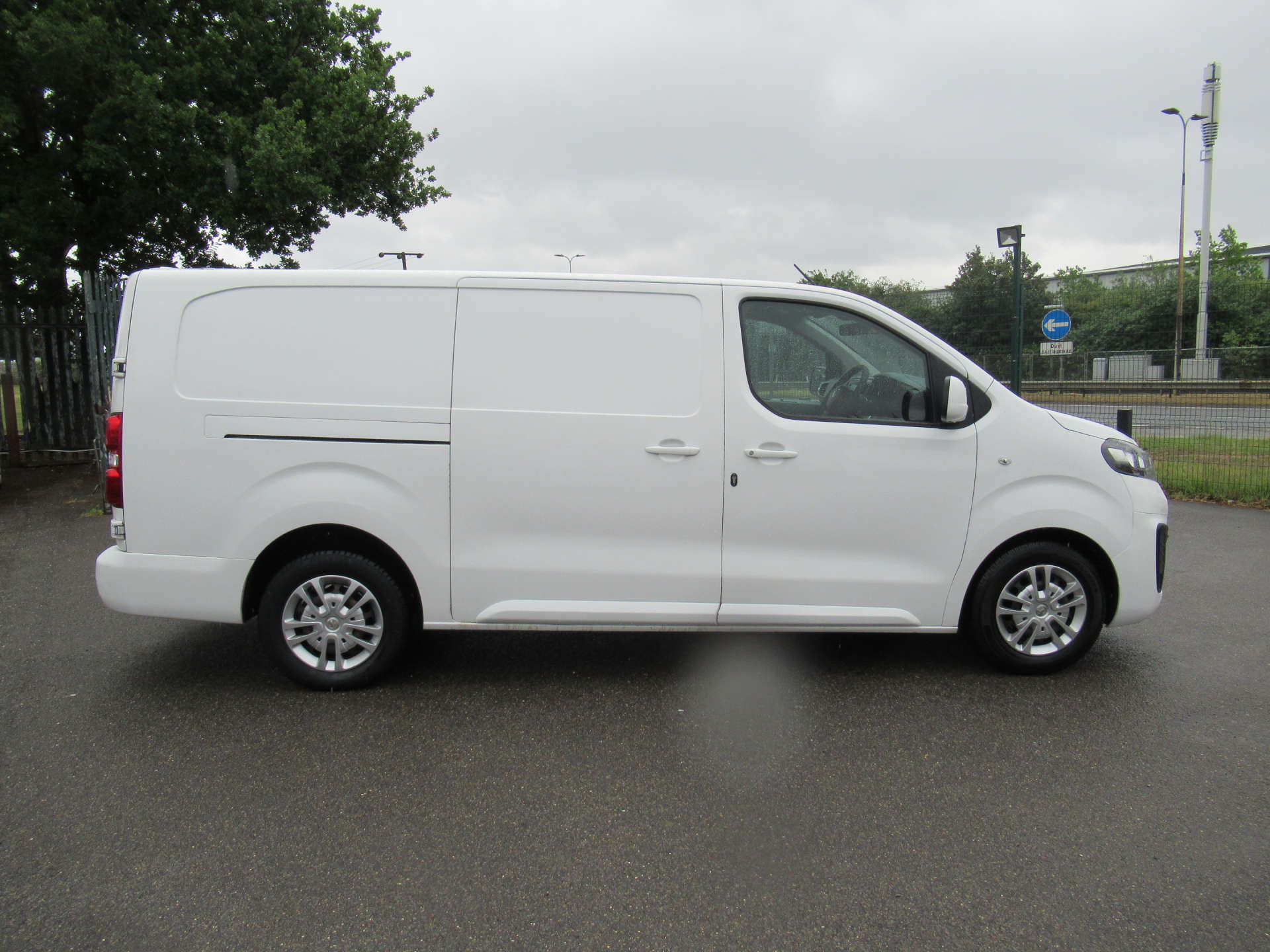 VAUXHALL VIVARO 1.5 Vivaro 2900 Sportive S/S #10