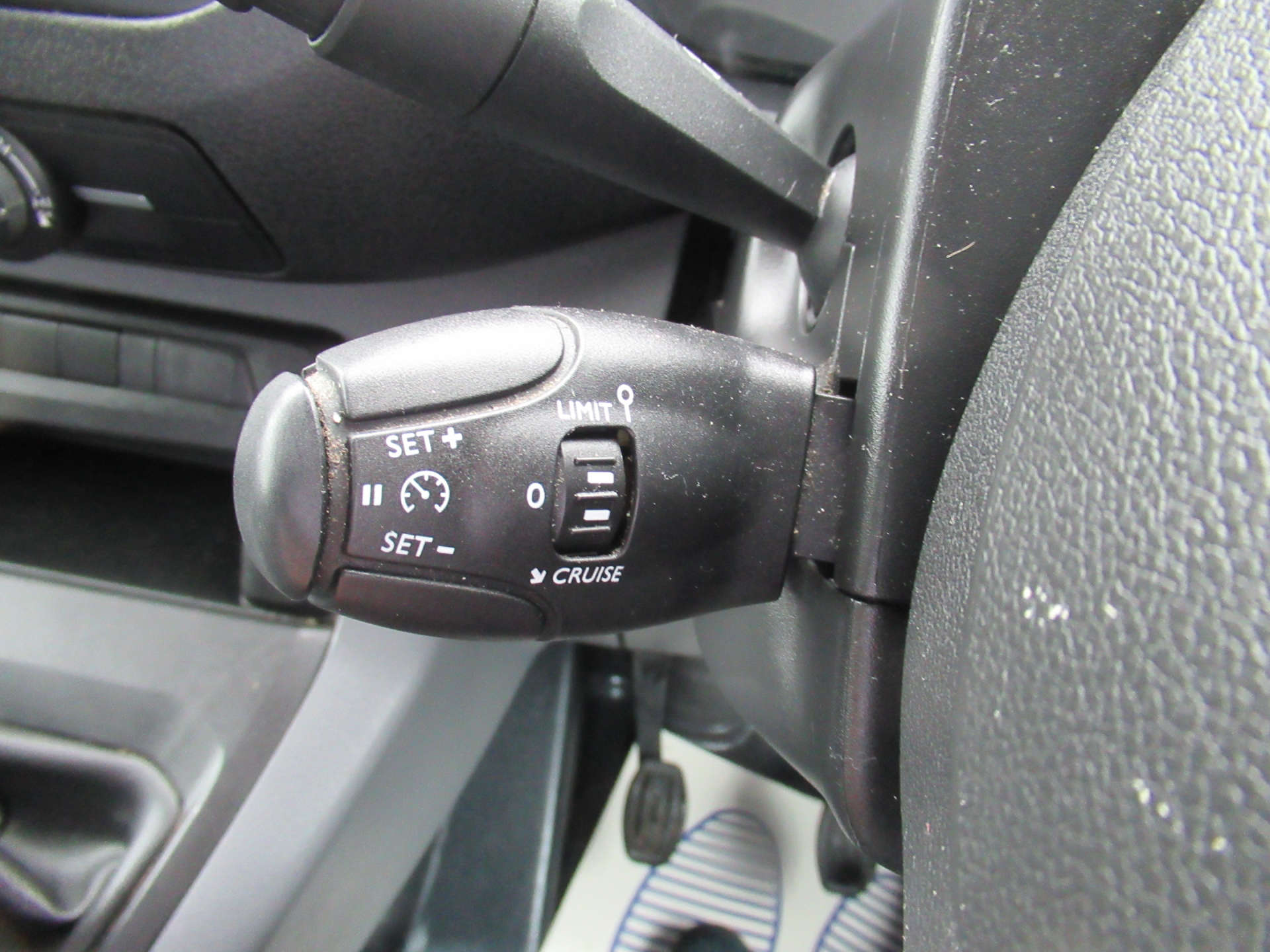 VAUXHALL VIVARO 1.5 Vivaro 2900 Sportive S/S #18