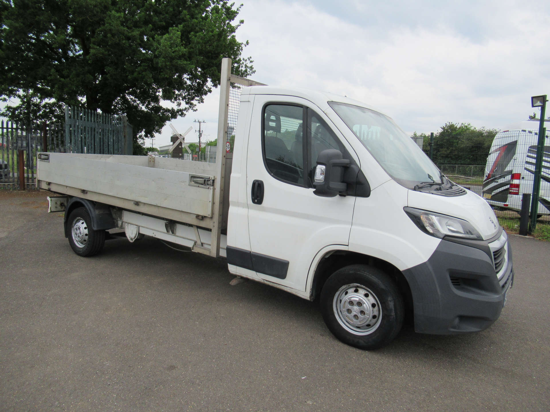 PEUGEOT BOXER 2.2 HDi 335 Dropside 2dr Diesel Manual FWD L3 H1 (130 bhp) #13